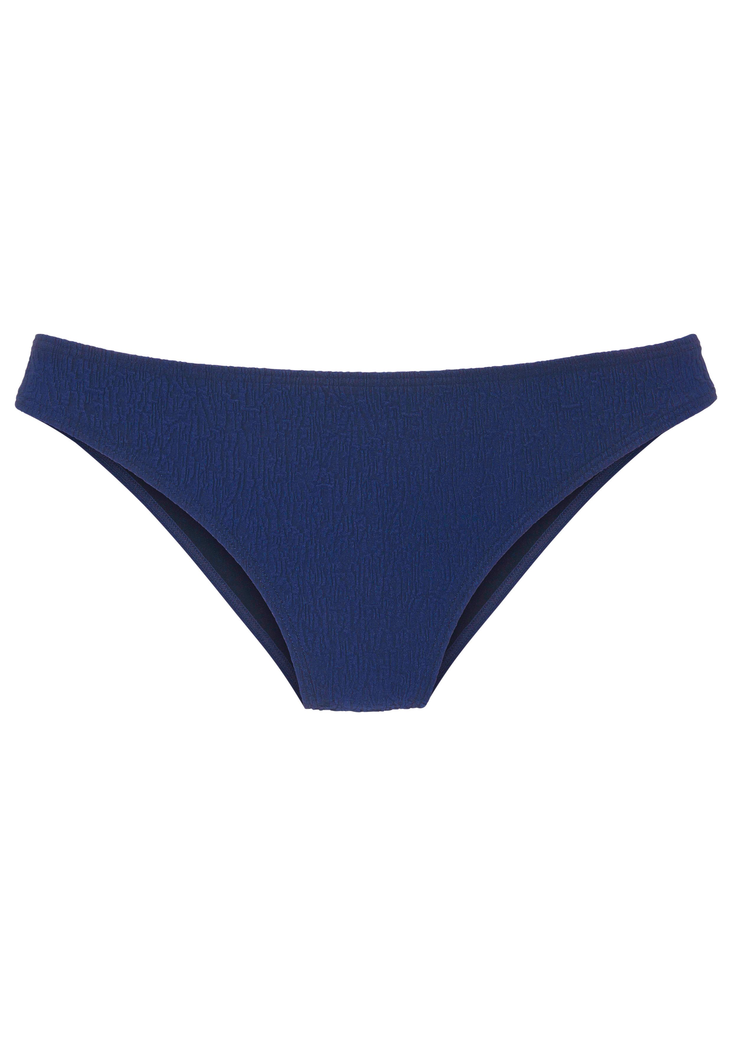 s.Oliver Bikini-Hose Oana mit Strukturmuster. € 29,99