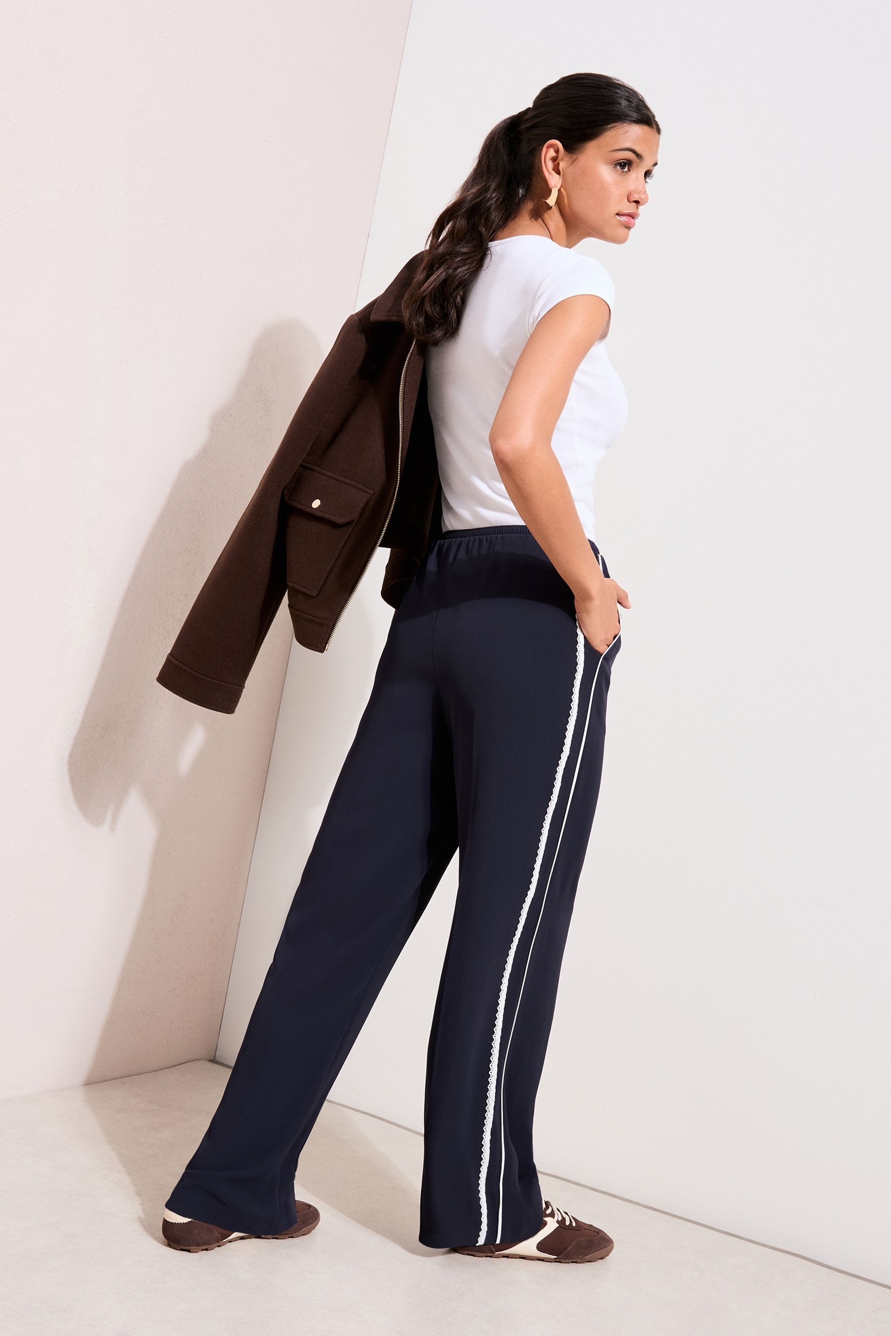 Friends Like These Schlupfhose Friends Like These Hose mit weitem Bein, Regular (1-tlg)