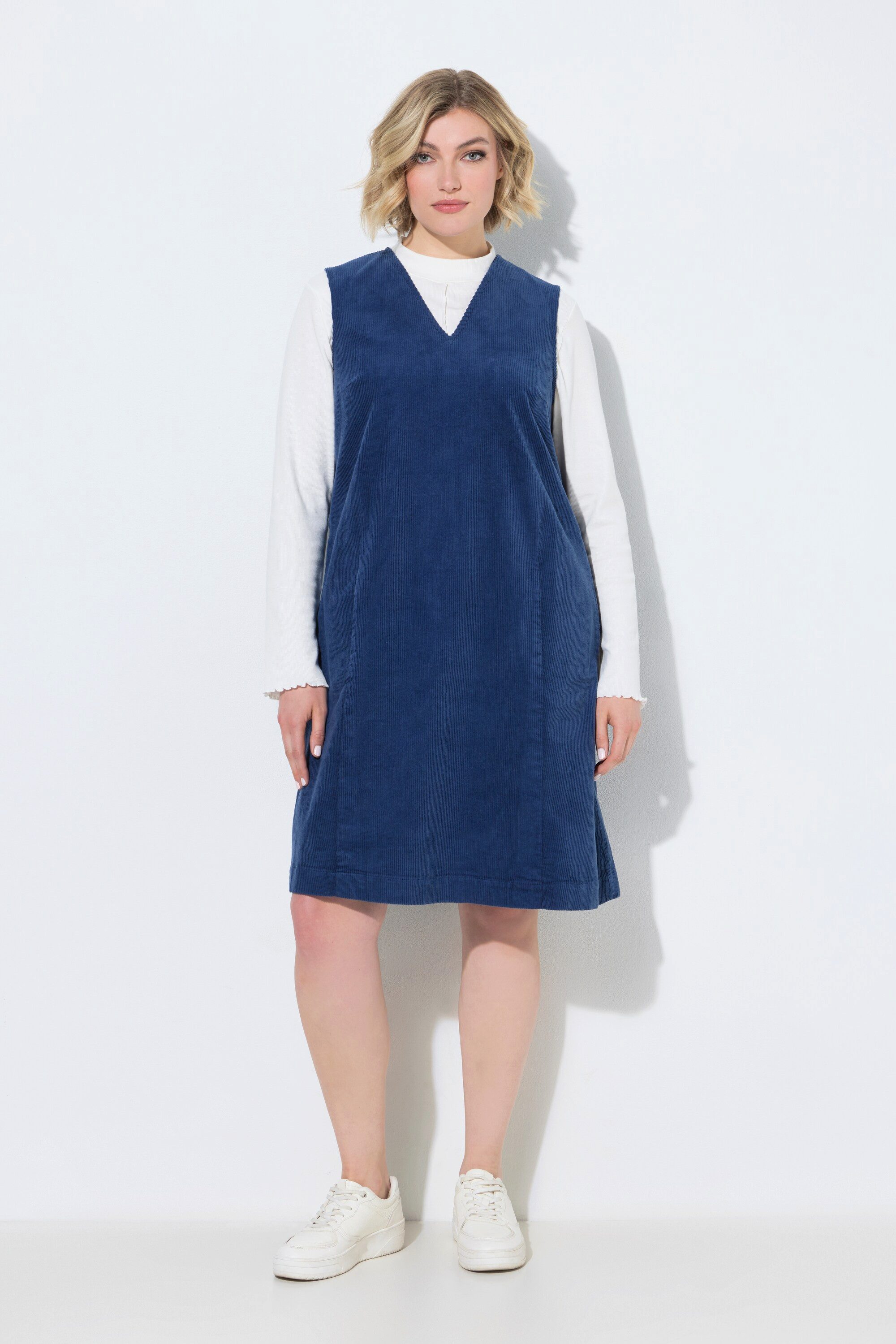 Ulla Popken Midikleid Cordkleid V-Ausschnitt ärmellos Taschen