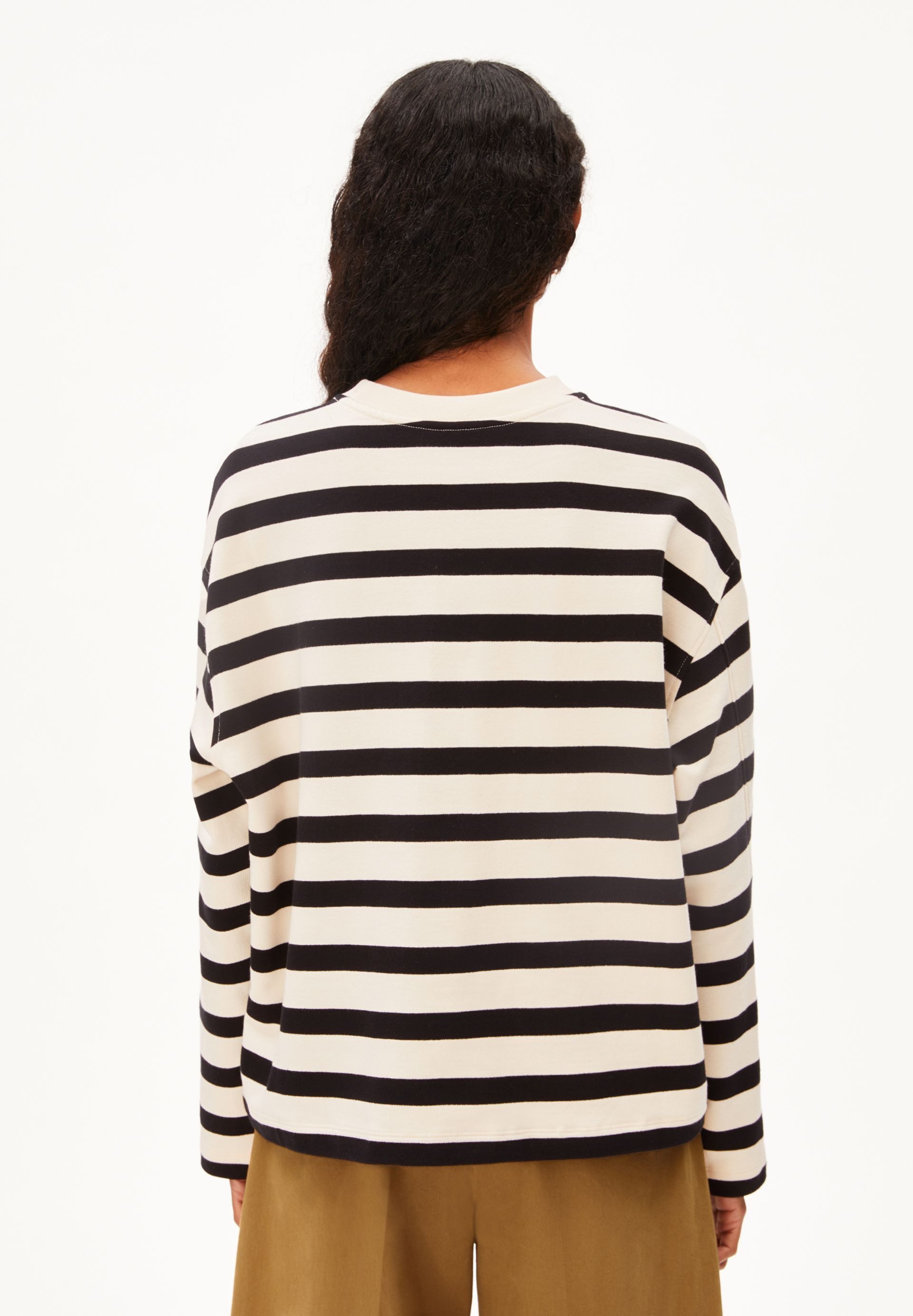 Armedangels Sweatshirt ICONIC Å FRANKAA Sweatshirt aus Bio-Baumwolle Oversized Fit – Bild 4 von 5