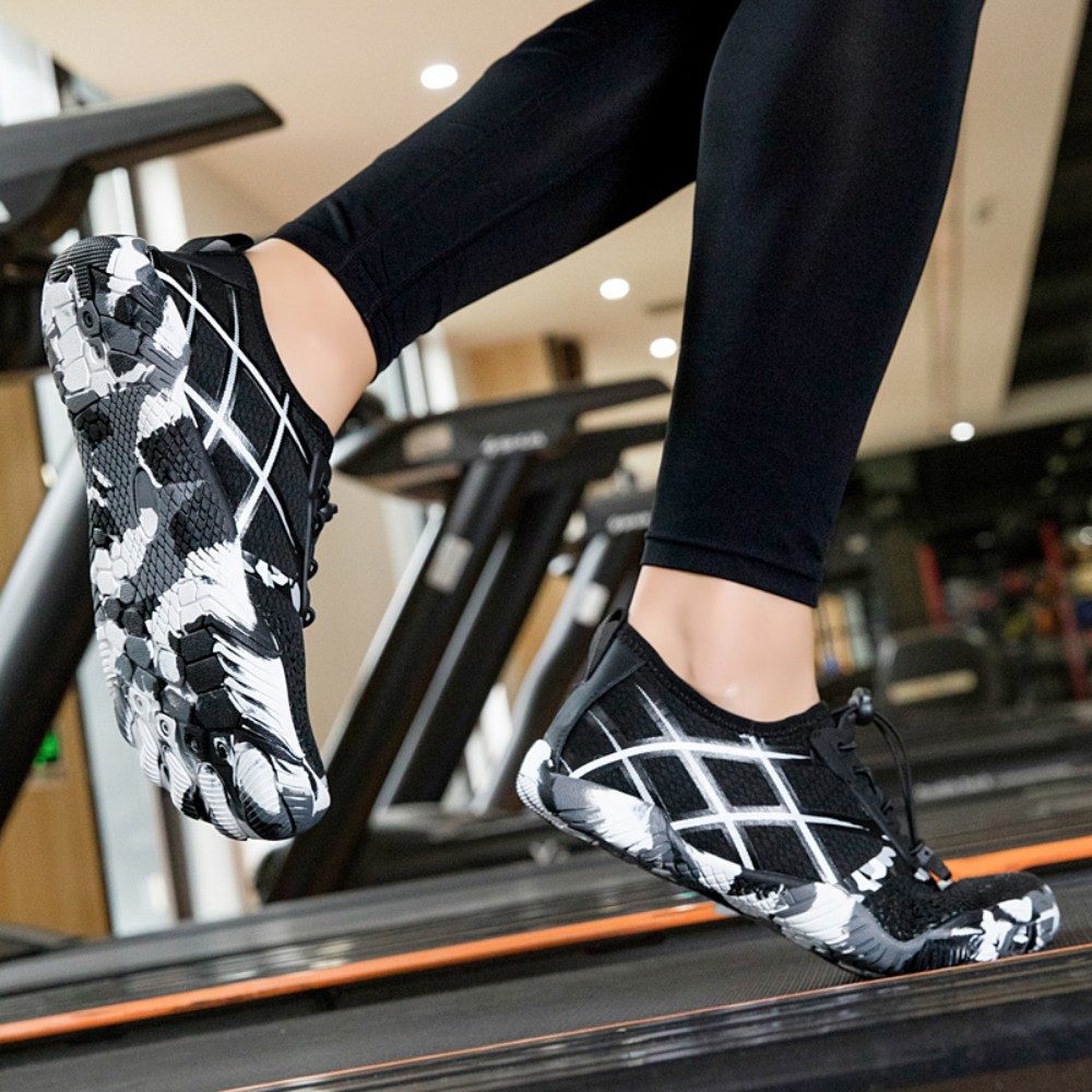 HUSK'SWARE Barfußschuh (Wasserschuhe Herren Damen Schnell Trocknend) Leichte Badeschuhe Rutschfest für Strand, Pool, See und Wassersport – Bild 5 von 5