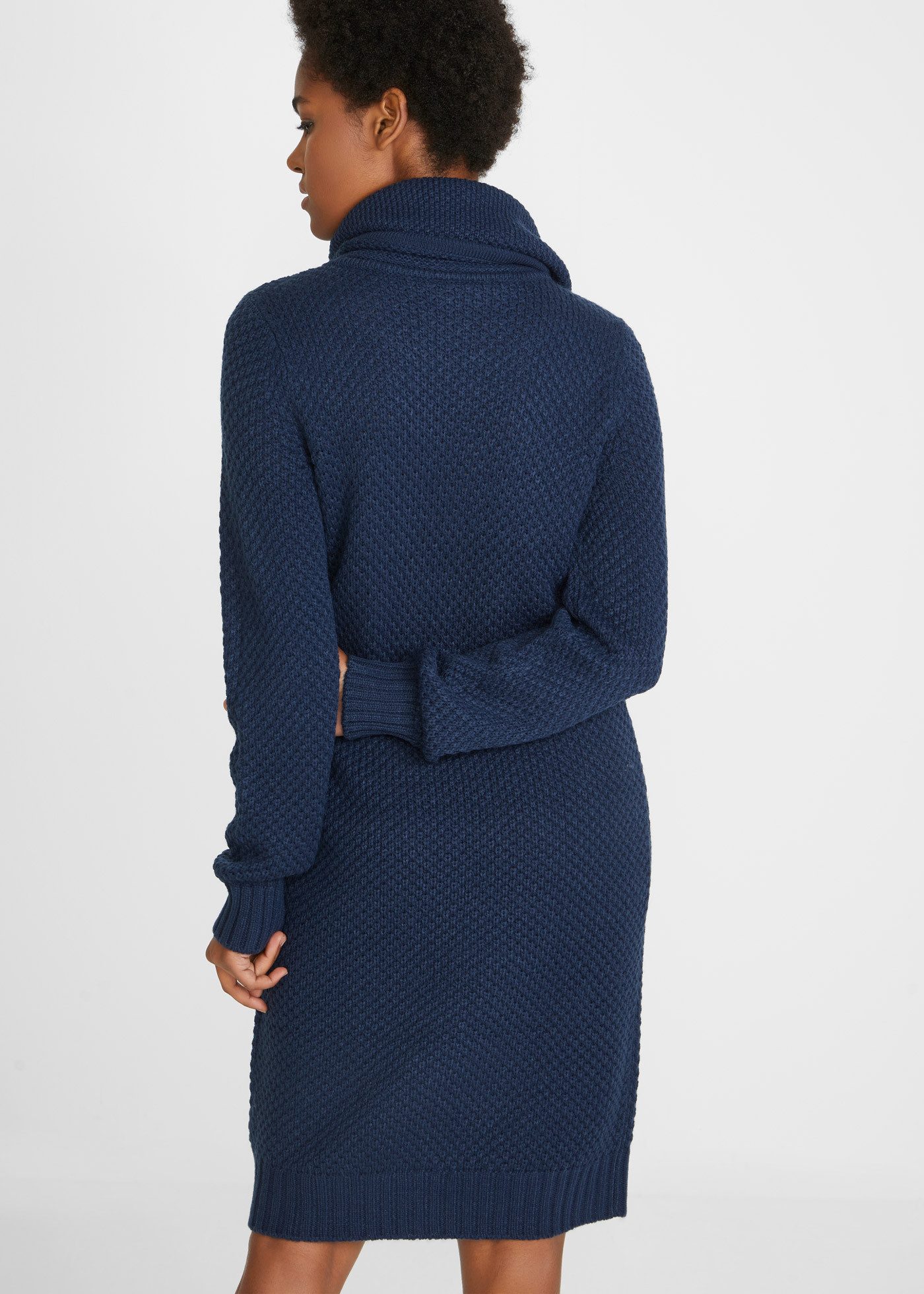 bonprix Strickkleid für vielseitige Anlässe, aus Polyacryl, schmale Passform
