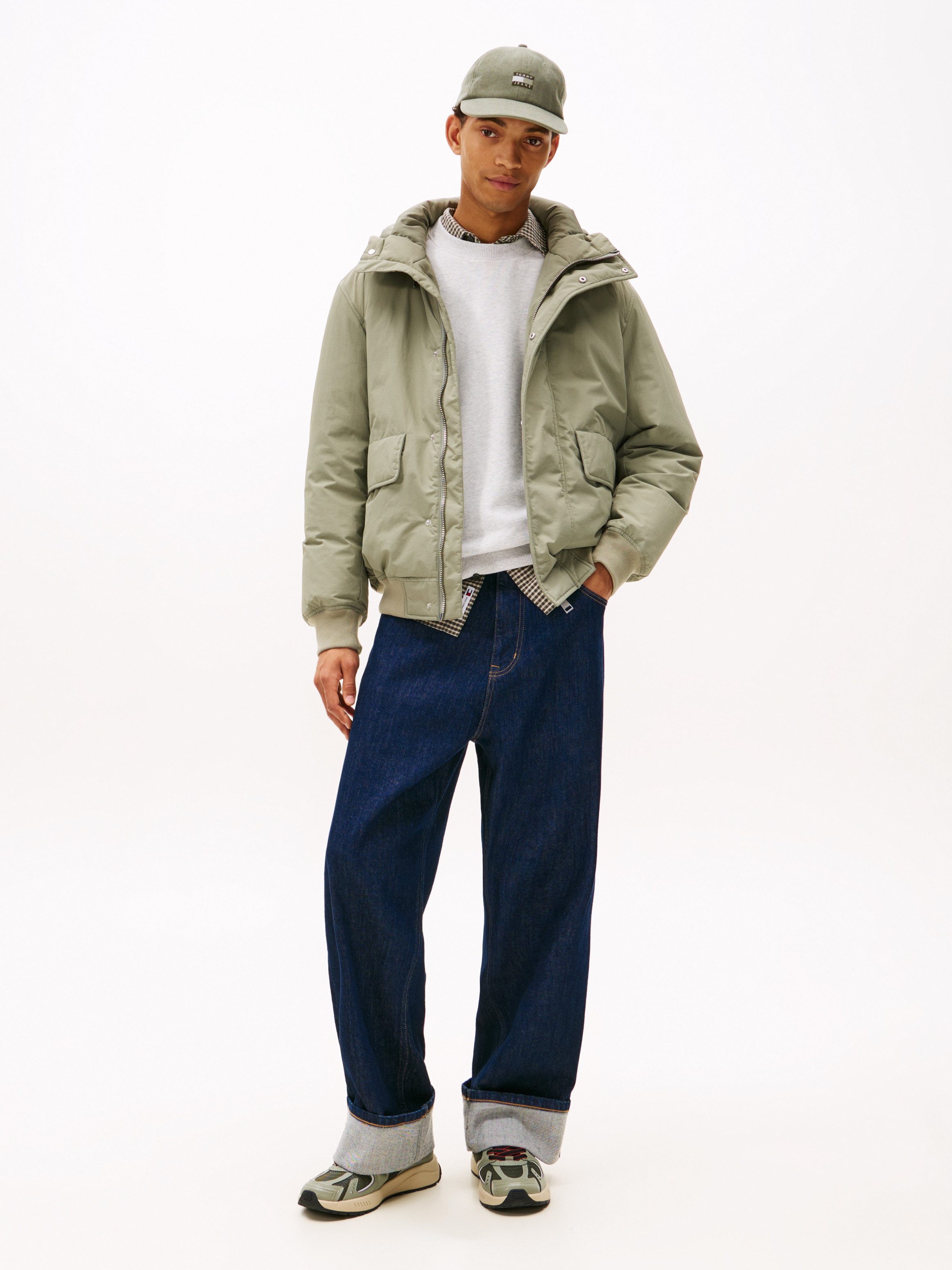 Tommy Jeans Bomberjacke CITY READY BOMBER Fliegerjacke, Freizeitjacke Regular fit mit Rundhalsausschnitt