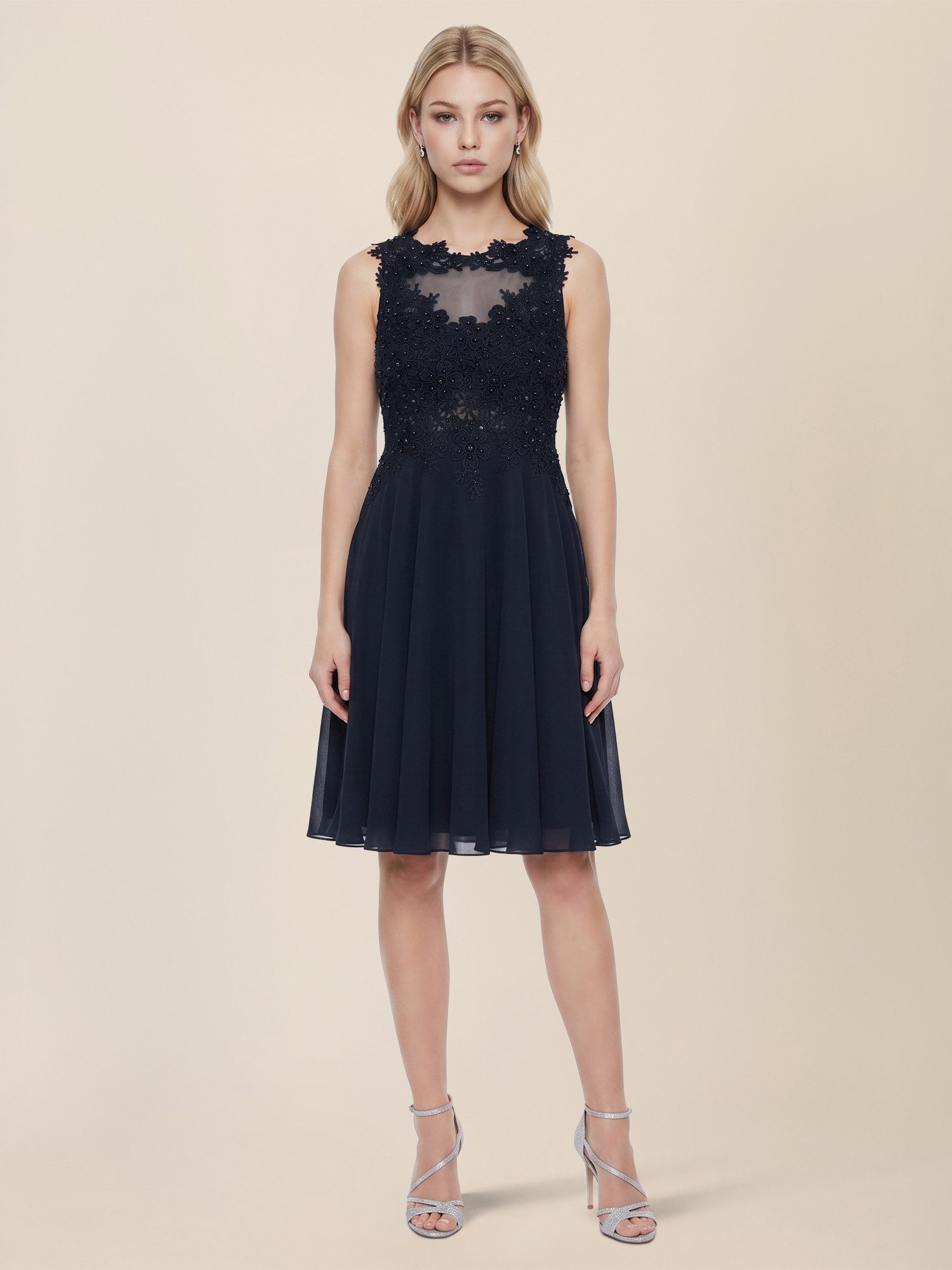 Apart Cocktailkleid mit floraler Spitze und Chiffon