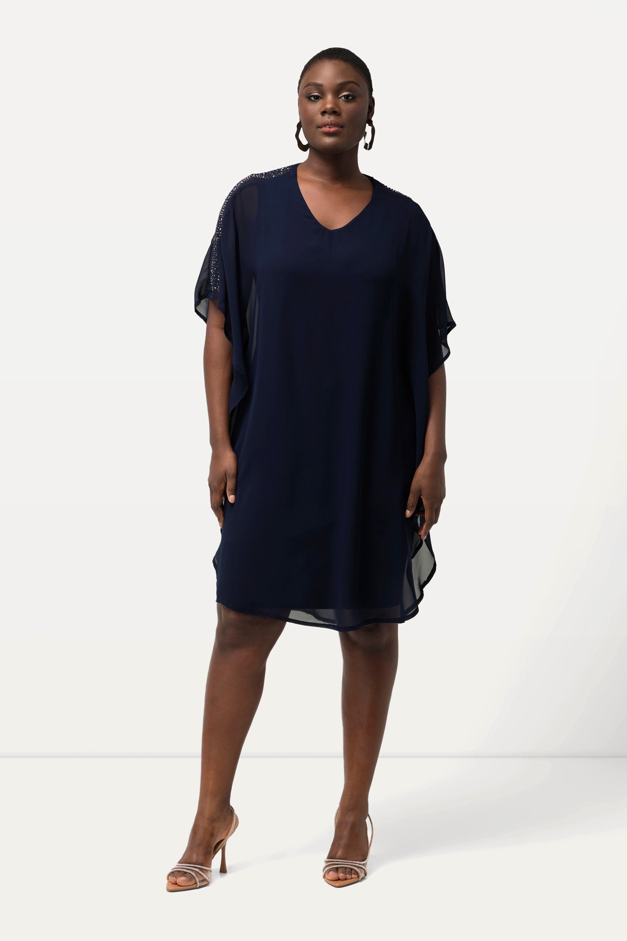 Ulla Popken Cocktailkleid Chiffonkleid doppellagig V-Ausschnitt günstig online kaufen
