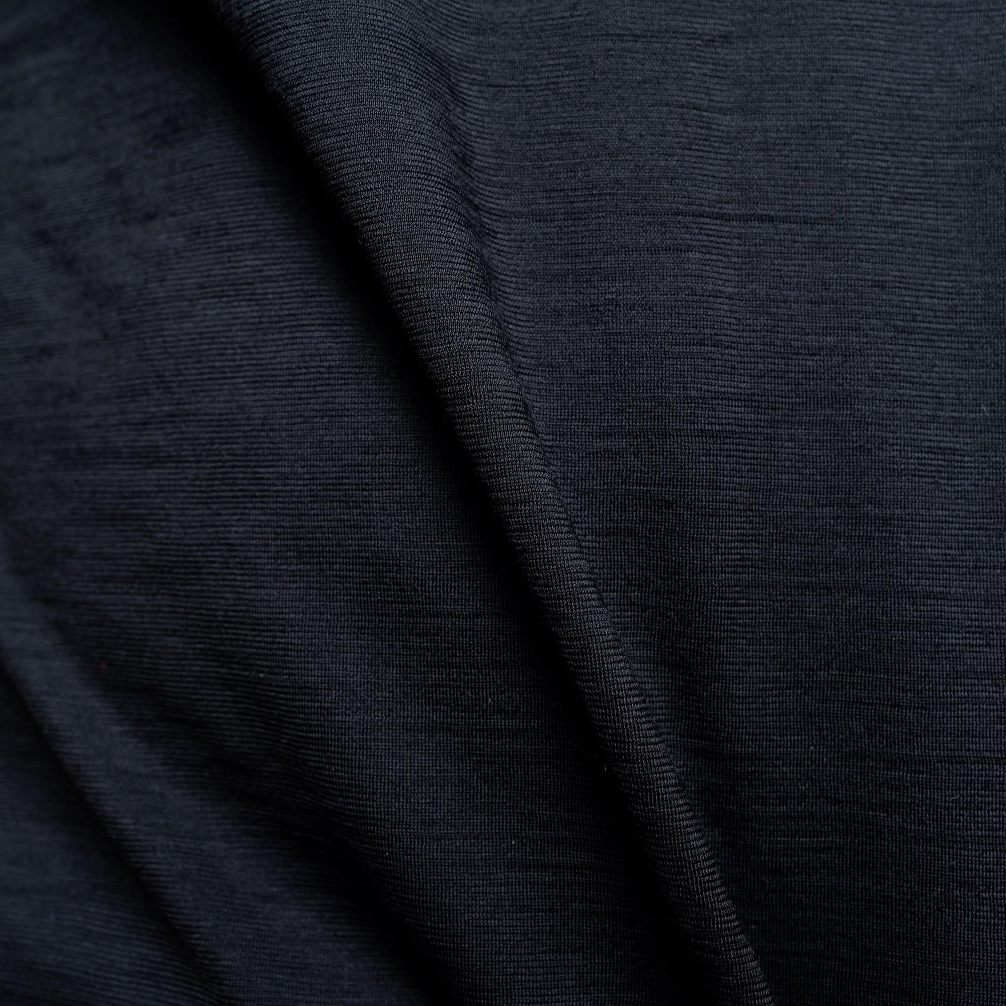 Tom Fyfe T-Shirt TOM FYFE Merino T-Shirt V-Ausschnitt Herren Anthrazit / M