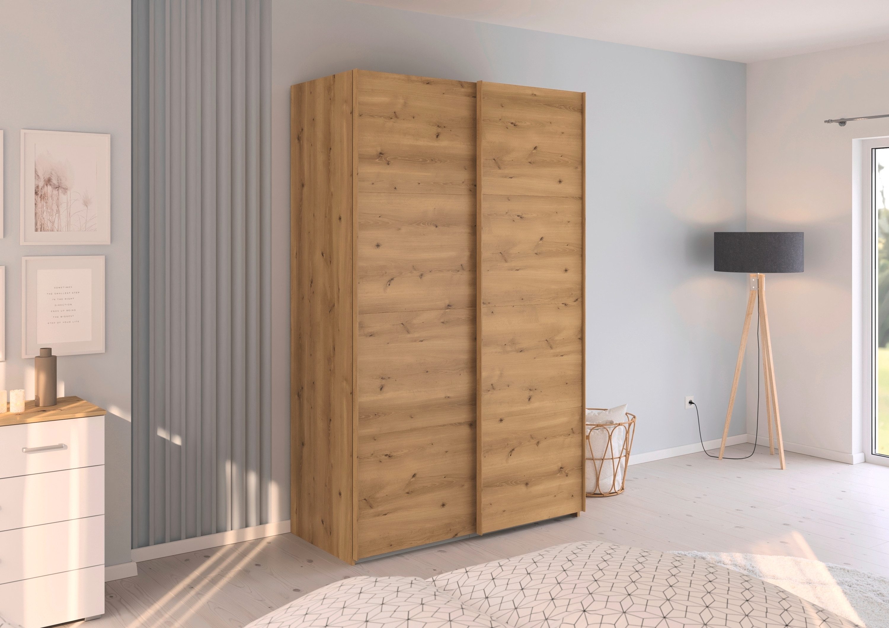 rauch Schwebetürenschrank Kleiderschrank Schrank Garderobe Schlafzimmerschrank EVELYN in elegantem Stil, in 5 Breiten, Griffe in Korpusfarbe MADE IN GERMANY