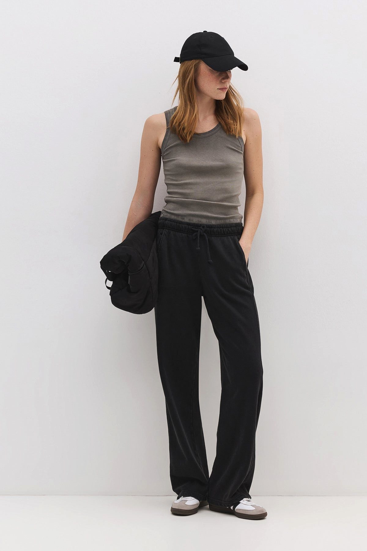 No Matter What Sweatponcho Locker geschnittene Hose aus Baumwolle günstig online kaufen