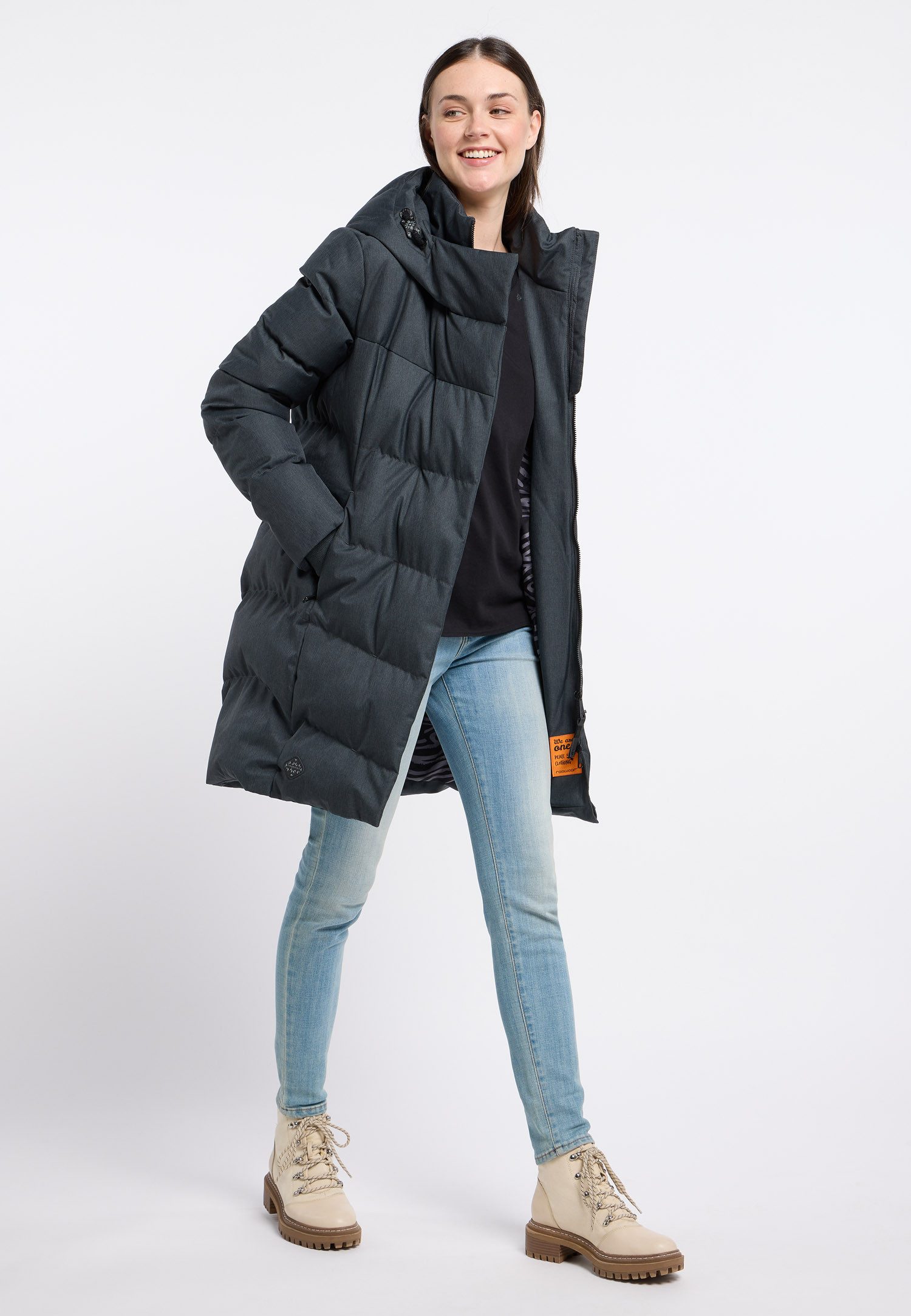 Ragwear Steppjacke PAVLA wasserabweisender und wärmender Steppmantel für den Winter