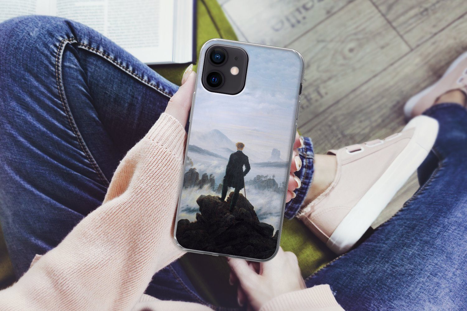 MuchoWow Handyhülle für Apple iPhone 12 Der Wanderer über dem Nebelmeer - Caspar David Fri, Smartphone-Bumper, Print, Handy Schutzhülle Dünn