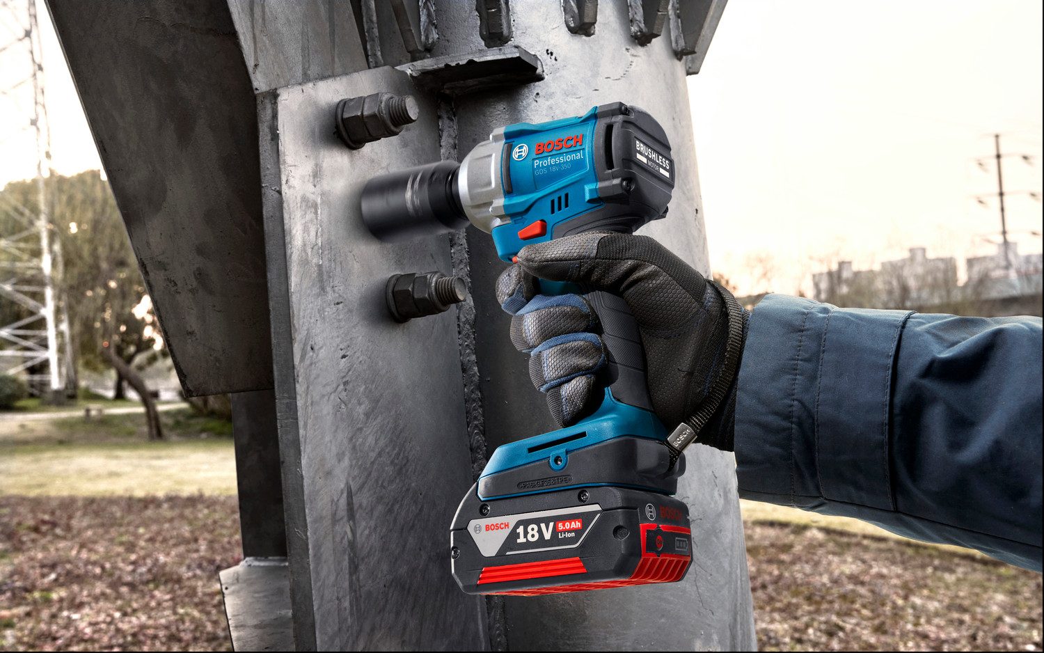 Bosch Professional Akku-Drehschlagschrauber GDS 18V-350, 350 Nm, in L-BOXX, ohne Akku und Ladegerät