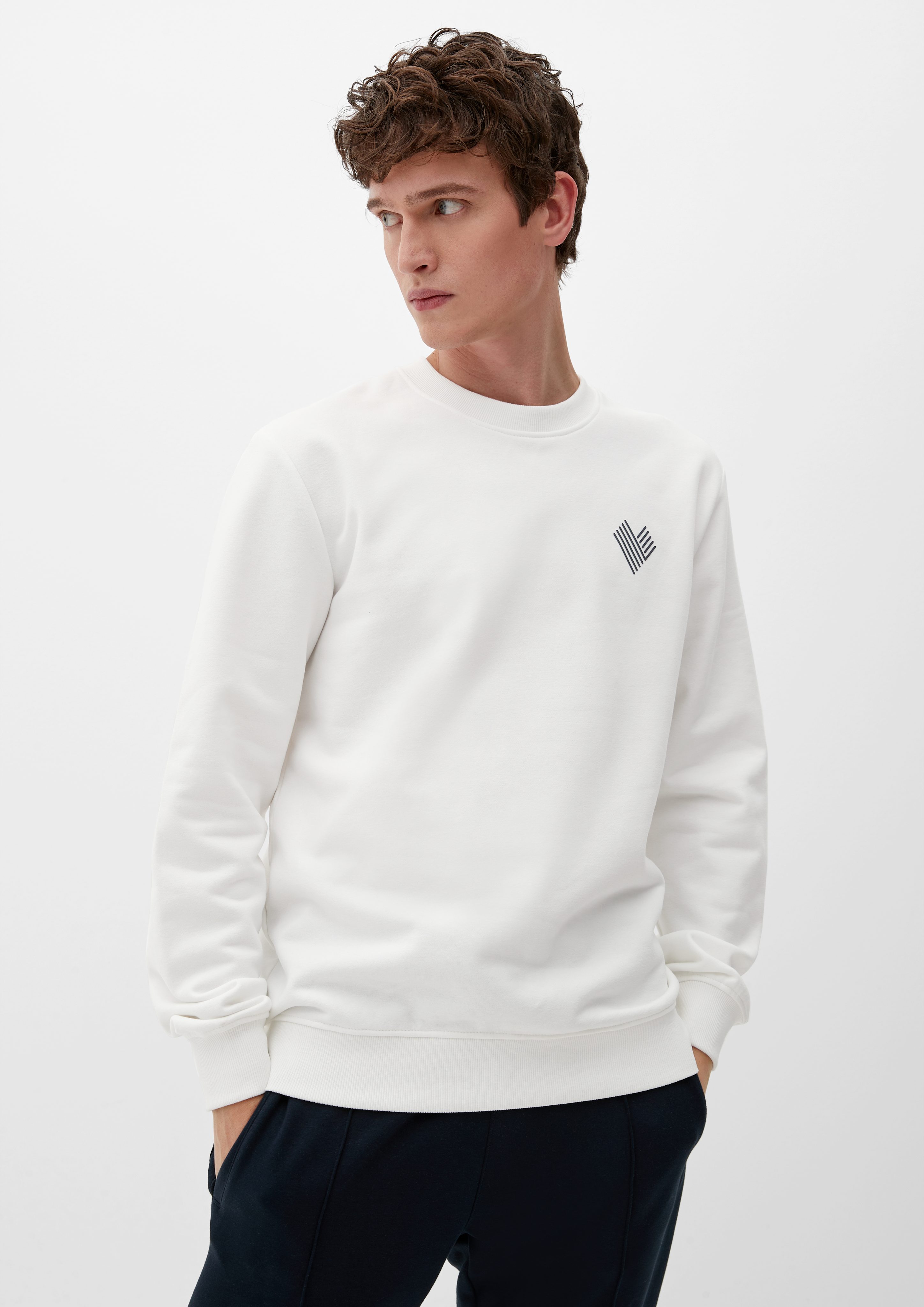 s.Oliver Sweatshirt Sweatshirt mit Frontprint weiß