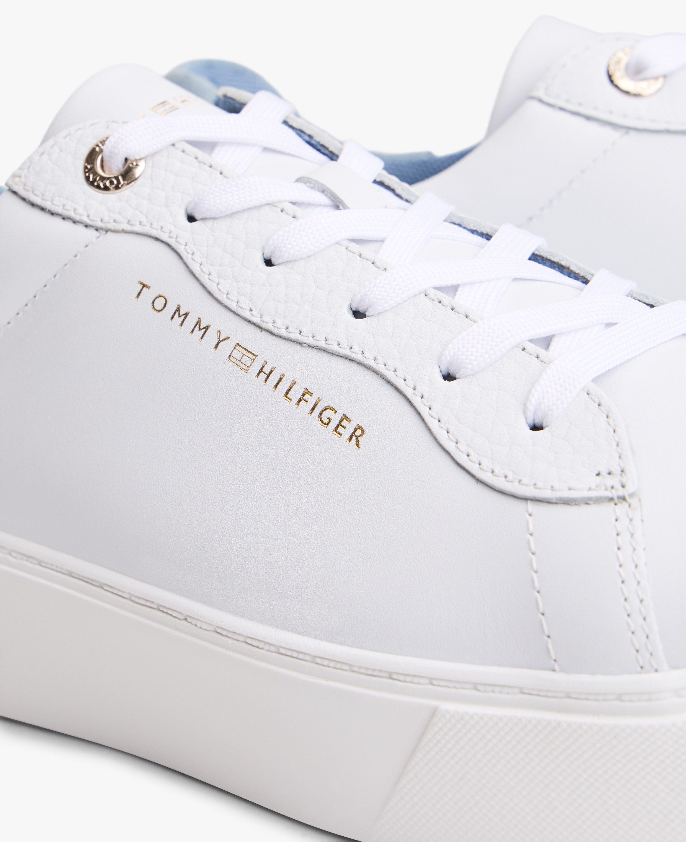 Tommy Hilfiger CHIC PLATFORM CUPSOLE SNEAKER Plateausneaker, Freizeitschuh, Halbschuh, Schnürer mit schönem TH-Logoelement