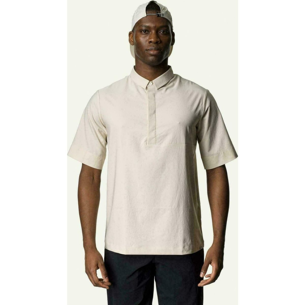 Houdini Kurzarmshirt M's Cosmo Shirt Das ideale Kurzarm-Shirt für Sommerabenteuer hergestellt aus