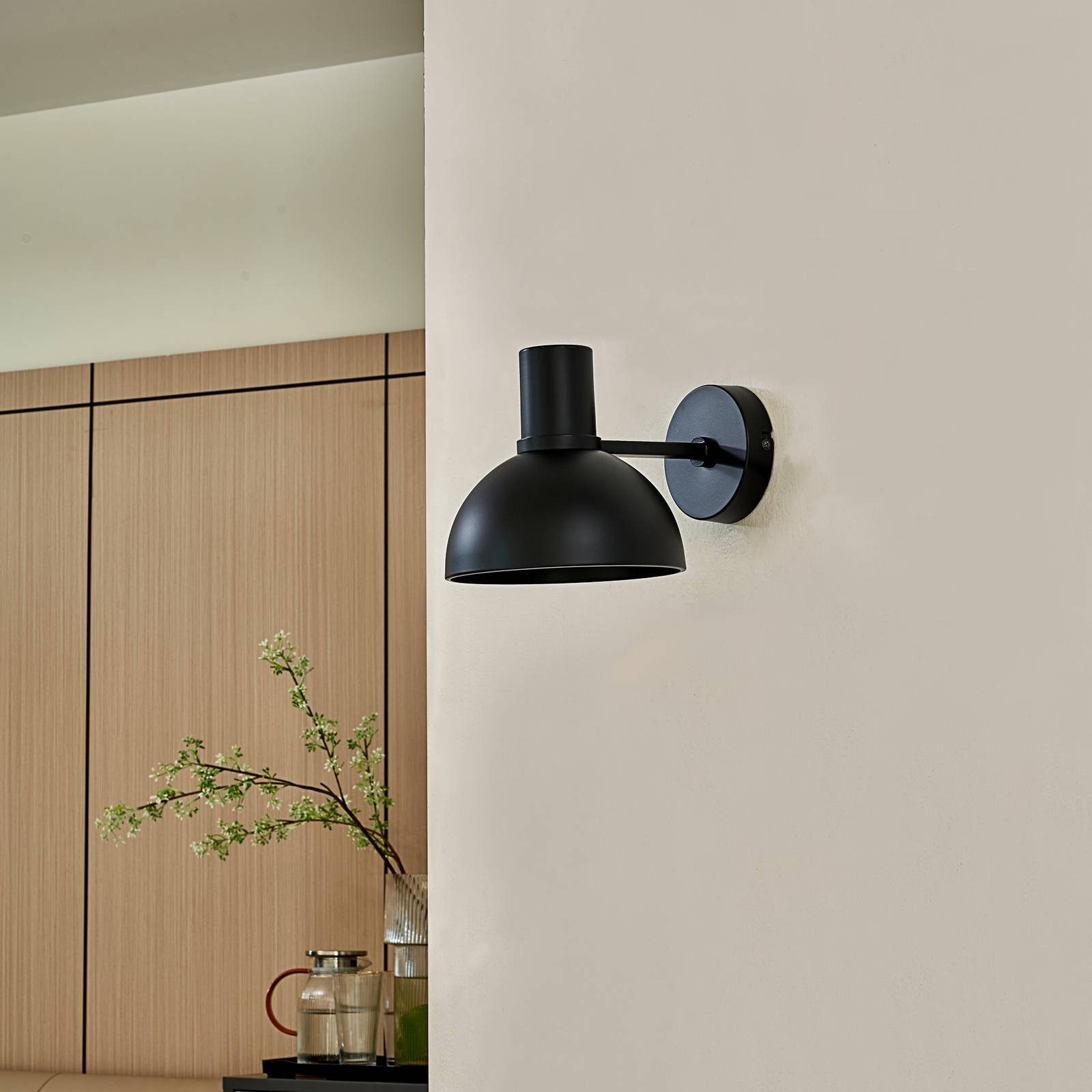 Lucande Wandleuchte Mostrid, Metall, Schwarz IP20, 1 x 15 W LED