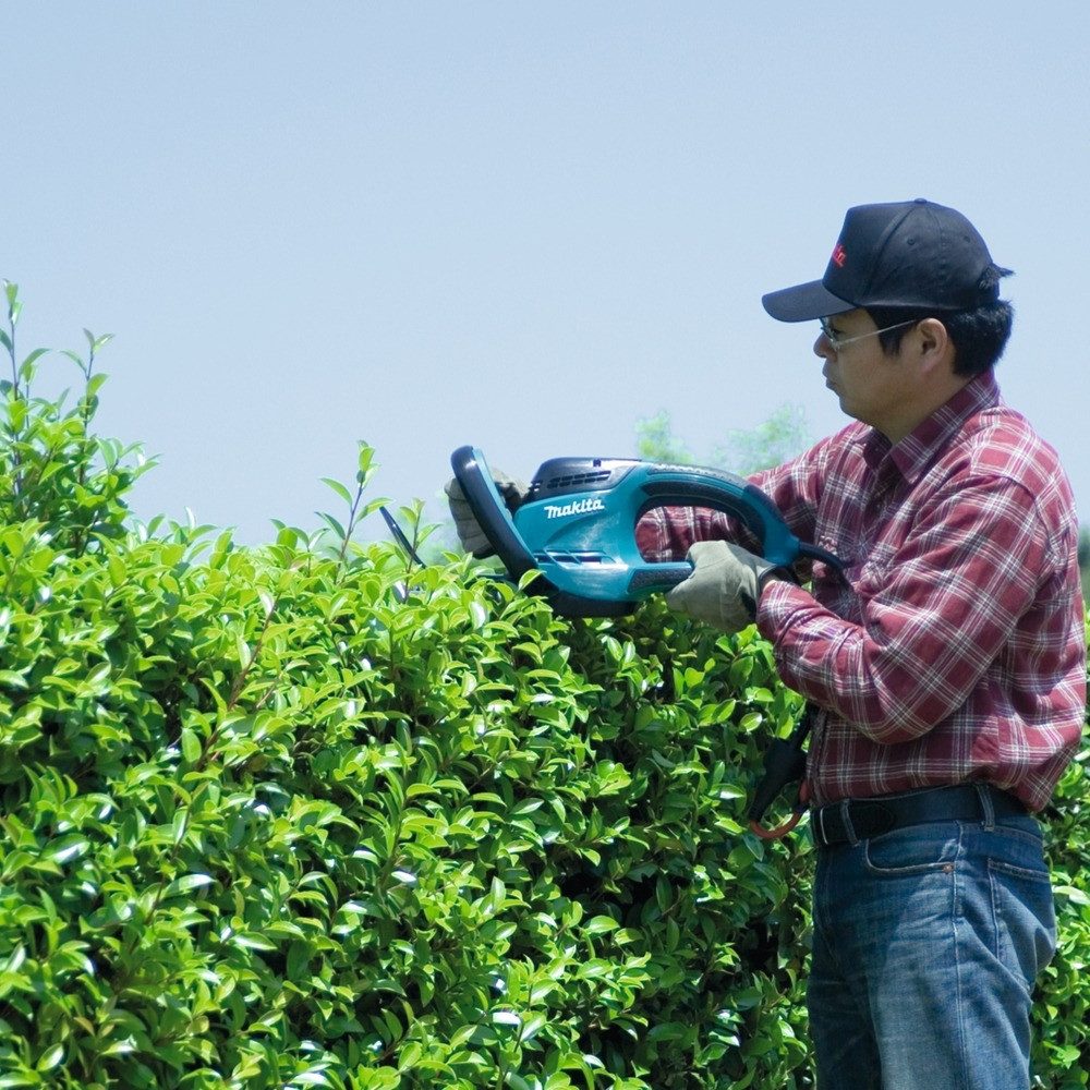 Makita Elektro-Heckenschere, 670 W, UH6580, 65 cm - im Karton