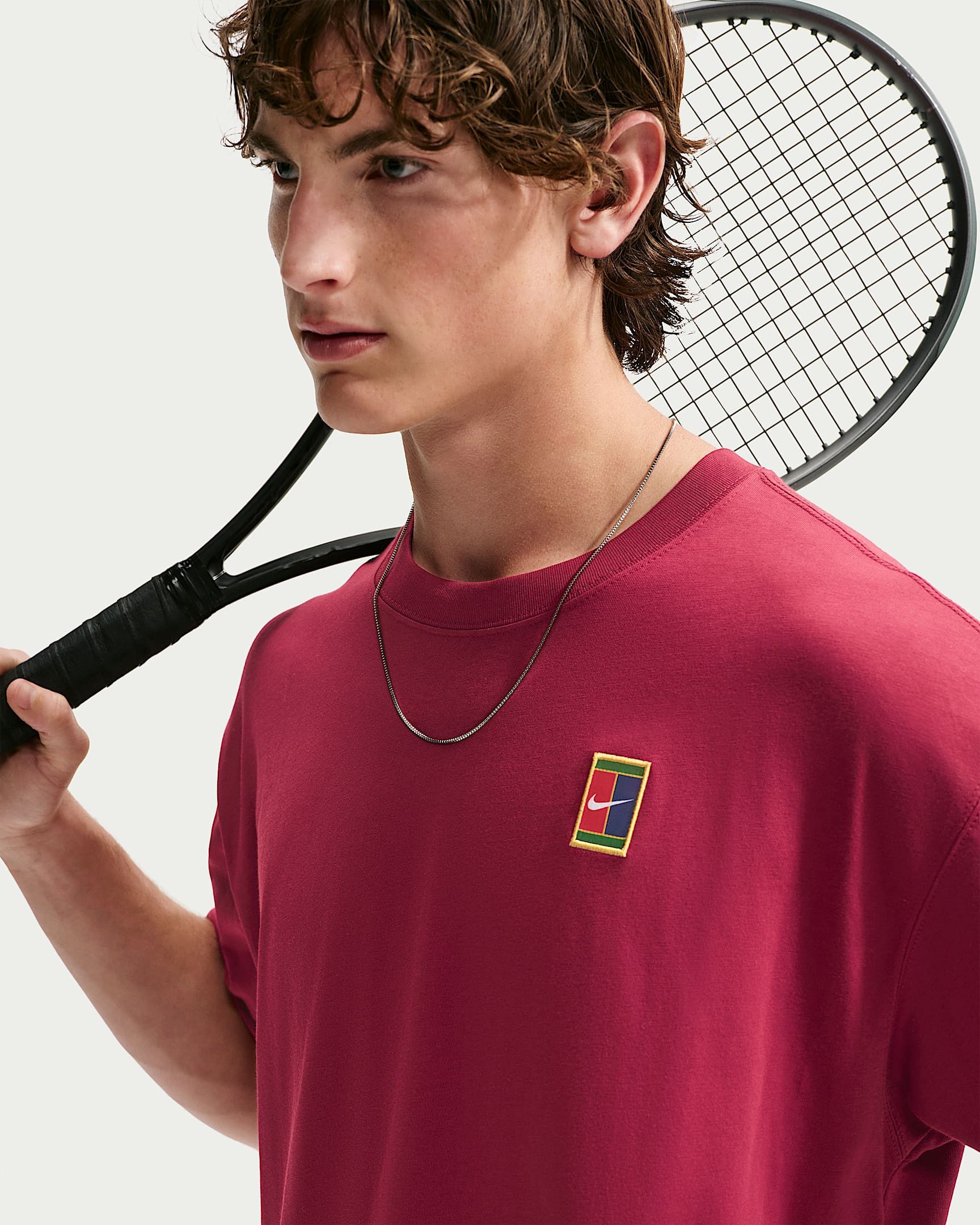 Nike T-Shirt NikeCourt Men's Max90 Tennis T-Shirt mit unifarbenem Design, Kurzarm, aus Jersey, Basic-Passform