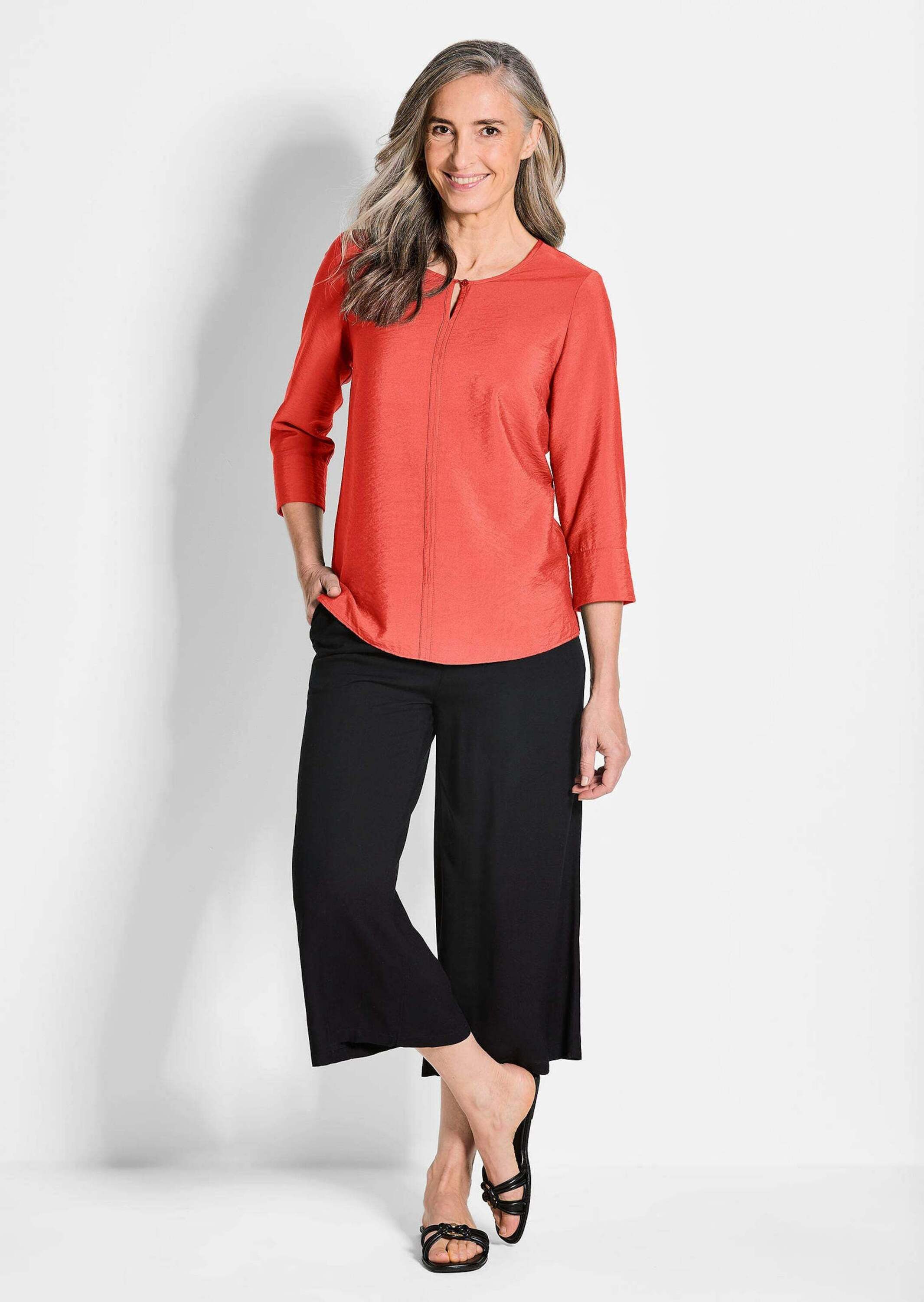 GOLDNER Schlupfbluse Kurzgröße: Viskosebluse mit 3/4-Ärmeln, Rundhals Struk günstig online kaufen