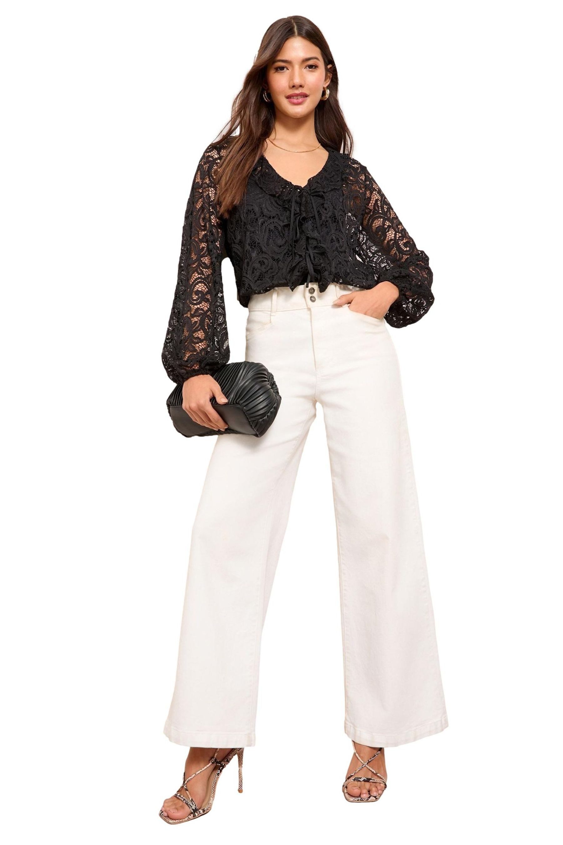 Friends Like These Langarmbluse Friends Like These Rüschenbluse mit Spitze günstig online kaufen