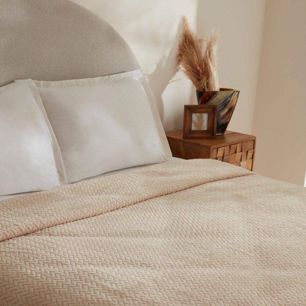 Karaca Tagesdecke Karaca Leaves Ecru Doppelbettdecke Tagesdecke Decke Bettd günstig online kaufen