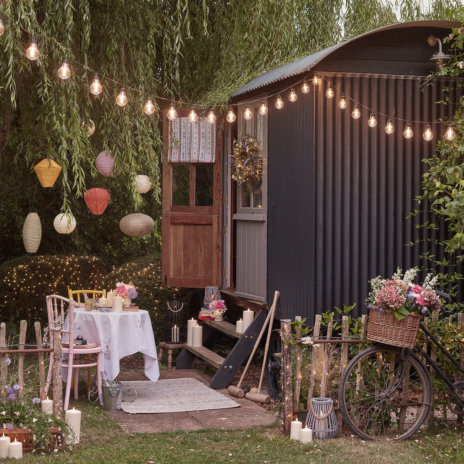 Lights4fun LED-Lichterkette 20er LED Solar Party Lichterkette Retro