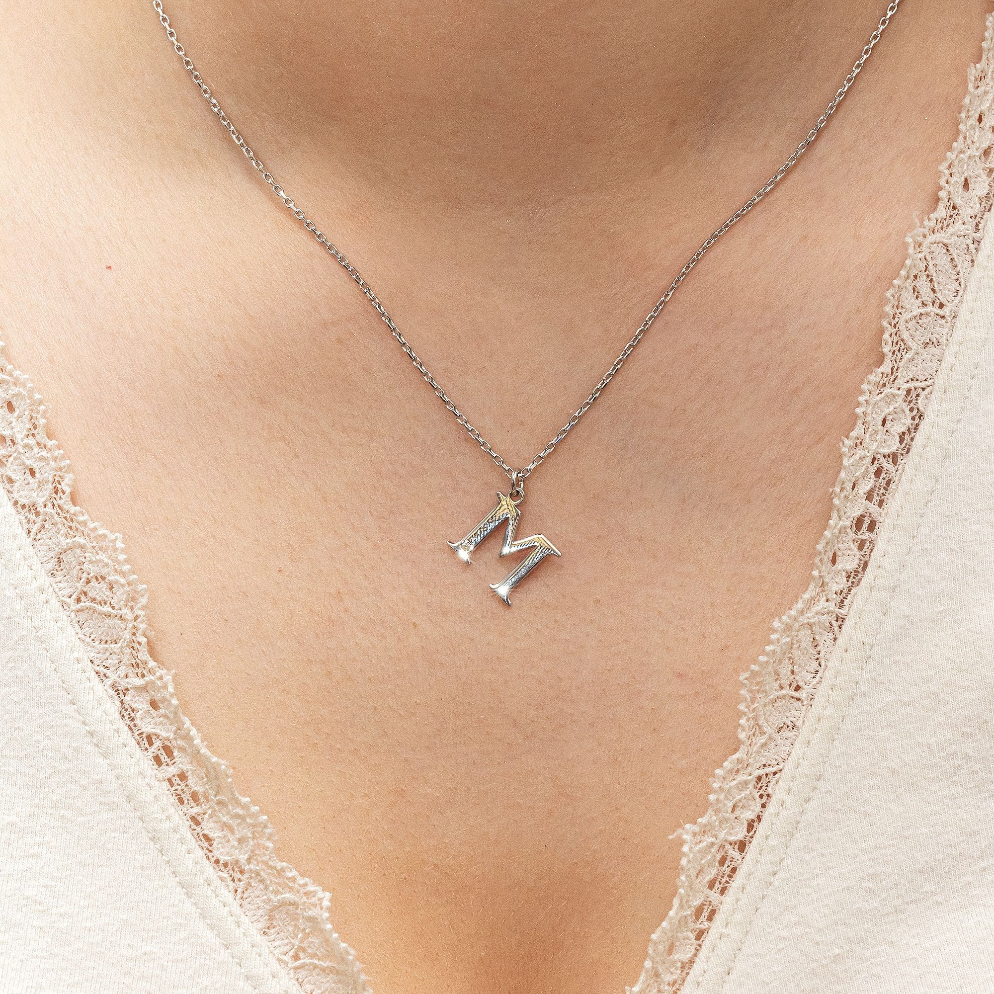 Diamonds by Ellen K. Kette mit Anhänger Silber 925 mit 1x Diamant 0,008ct. Buchstabe M