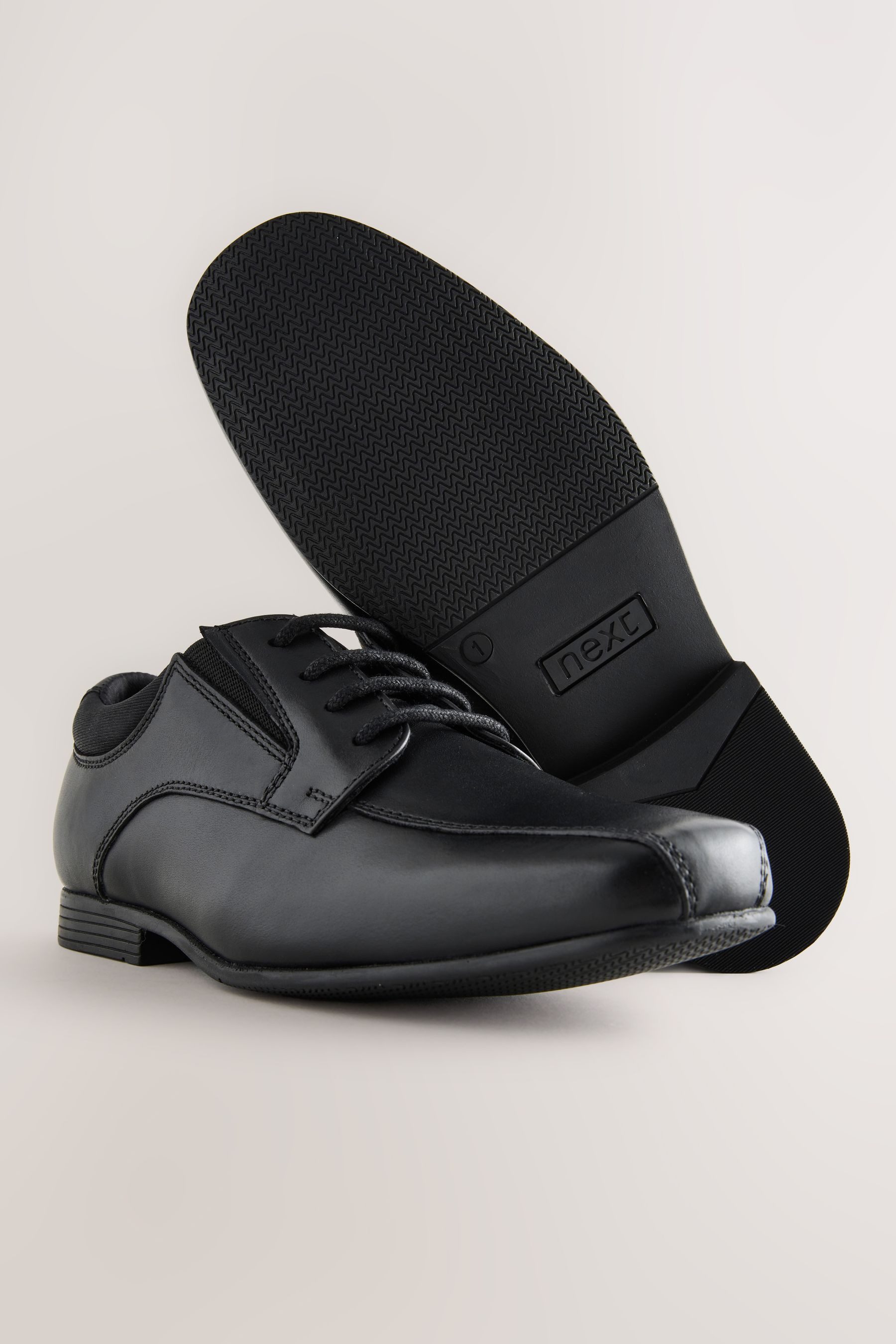 Next Schlupf-Loafer aus Leder, weite Passform Loafer