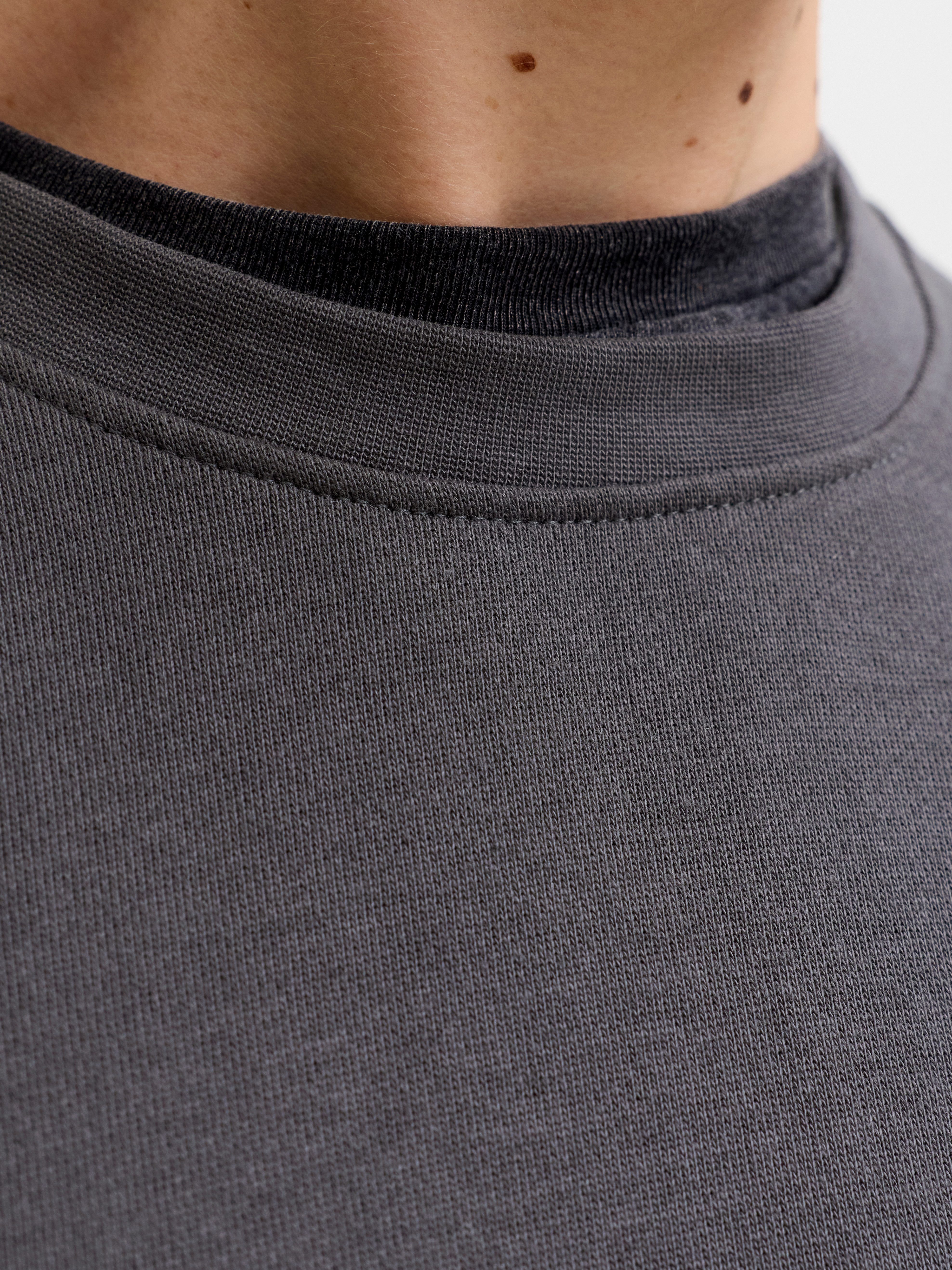 Jack & Jones Sweatshirt JJEARCHIVE GRAPHIC SWEAT CREW NECK NOOS Baumwollmischung, relaxed fit – Bild 3 von 5