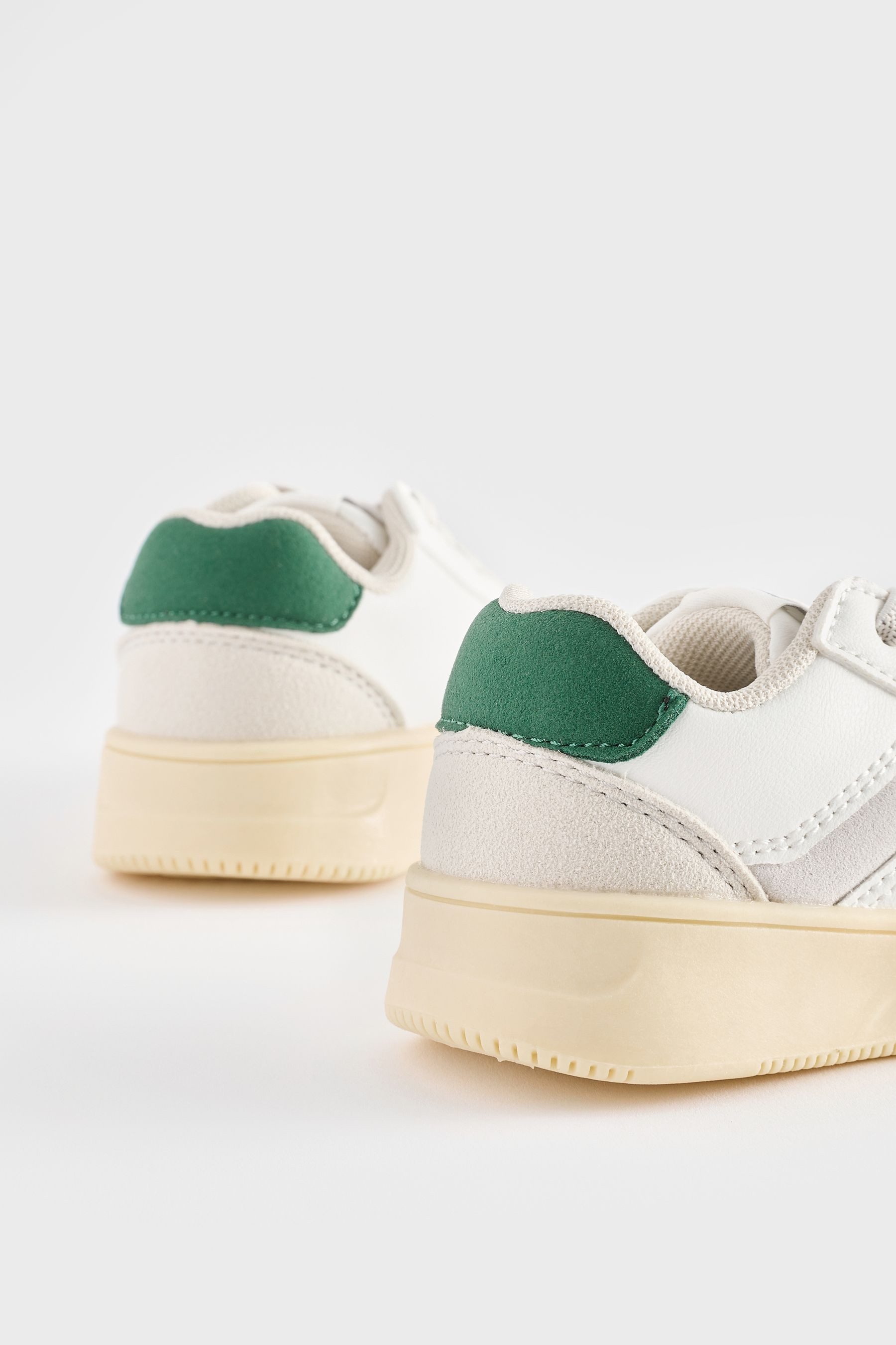 Next Sportschuh mit Elastikschnürung, weite Passform günstig online kaufen