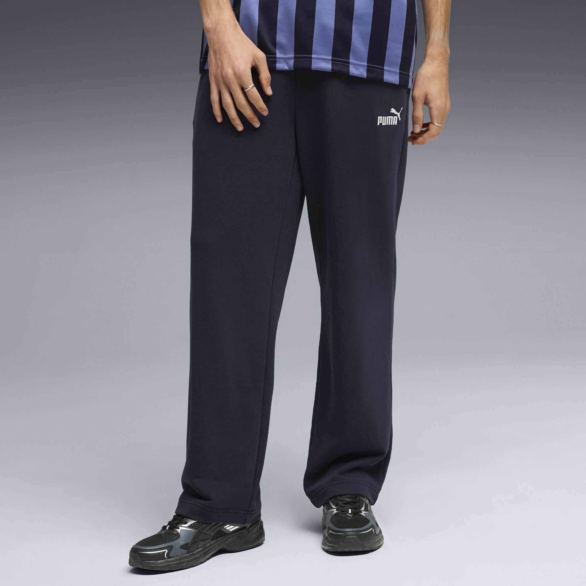 PUMA Sporthose Essentials No.1 Logo Relaxed Hose Herren günstig online kaufen