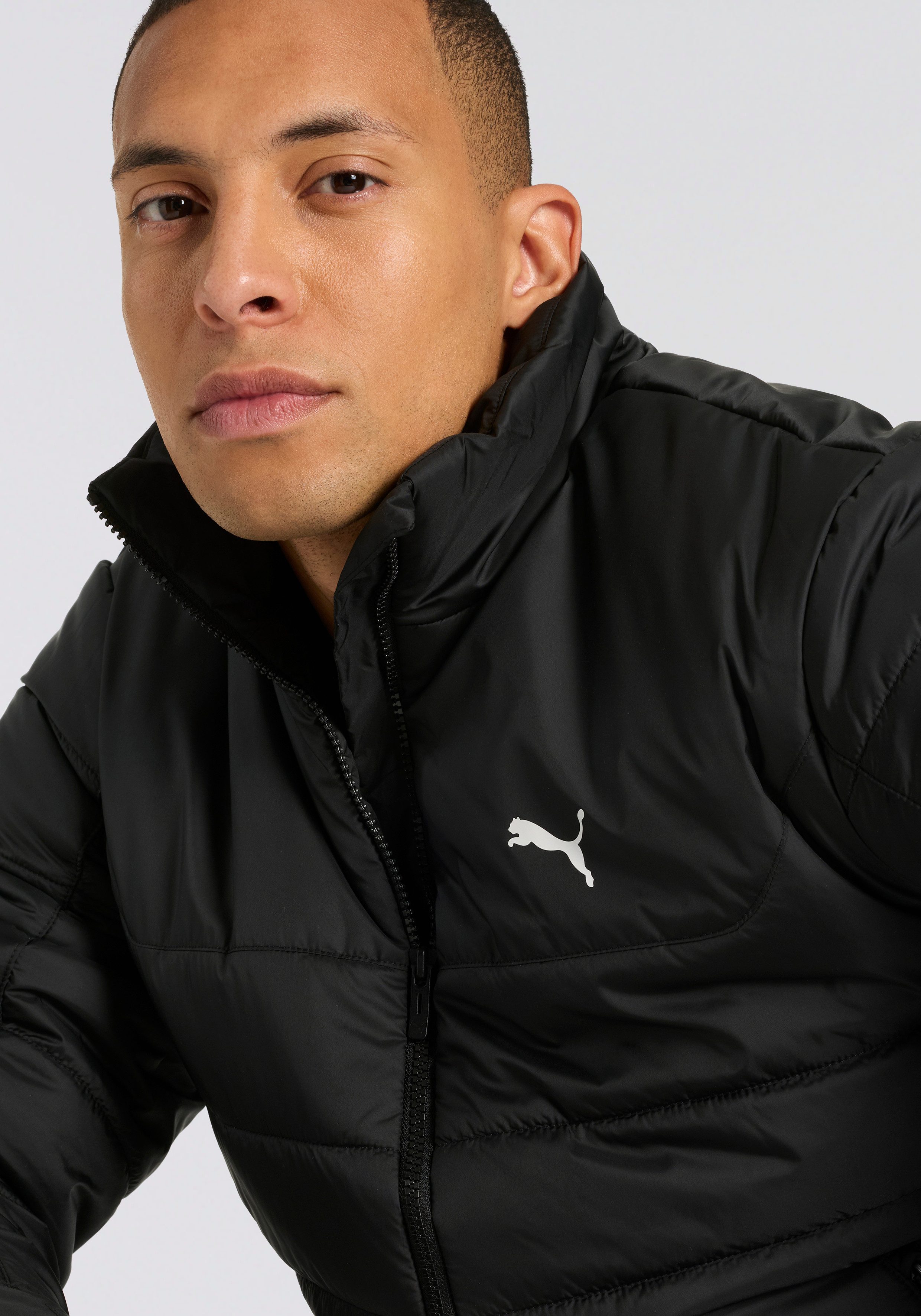PUMA Winterjacke ESS PADDED JACKET sportlicher Stil, mit Reißverschluss, mit Eingrifftaschen – Bild 3 von 5
