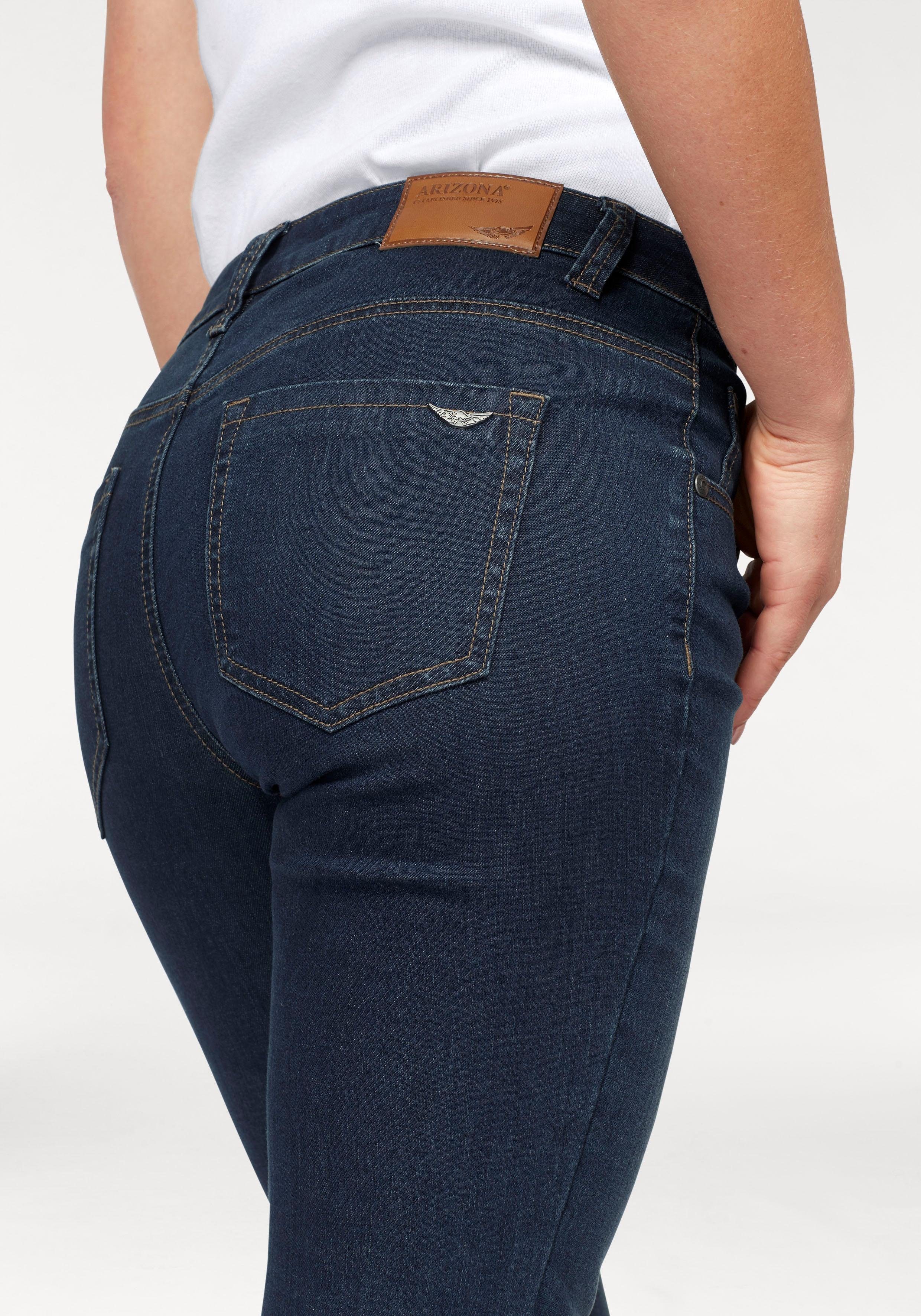 Arizona Slim-fit-Jeans Curve-Collection hohe Leibhöhe, Five-Pocket-Design, Zip-Fly