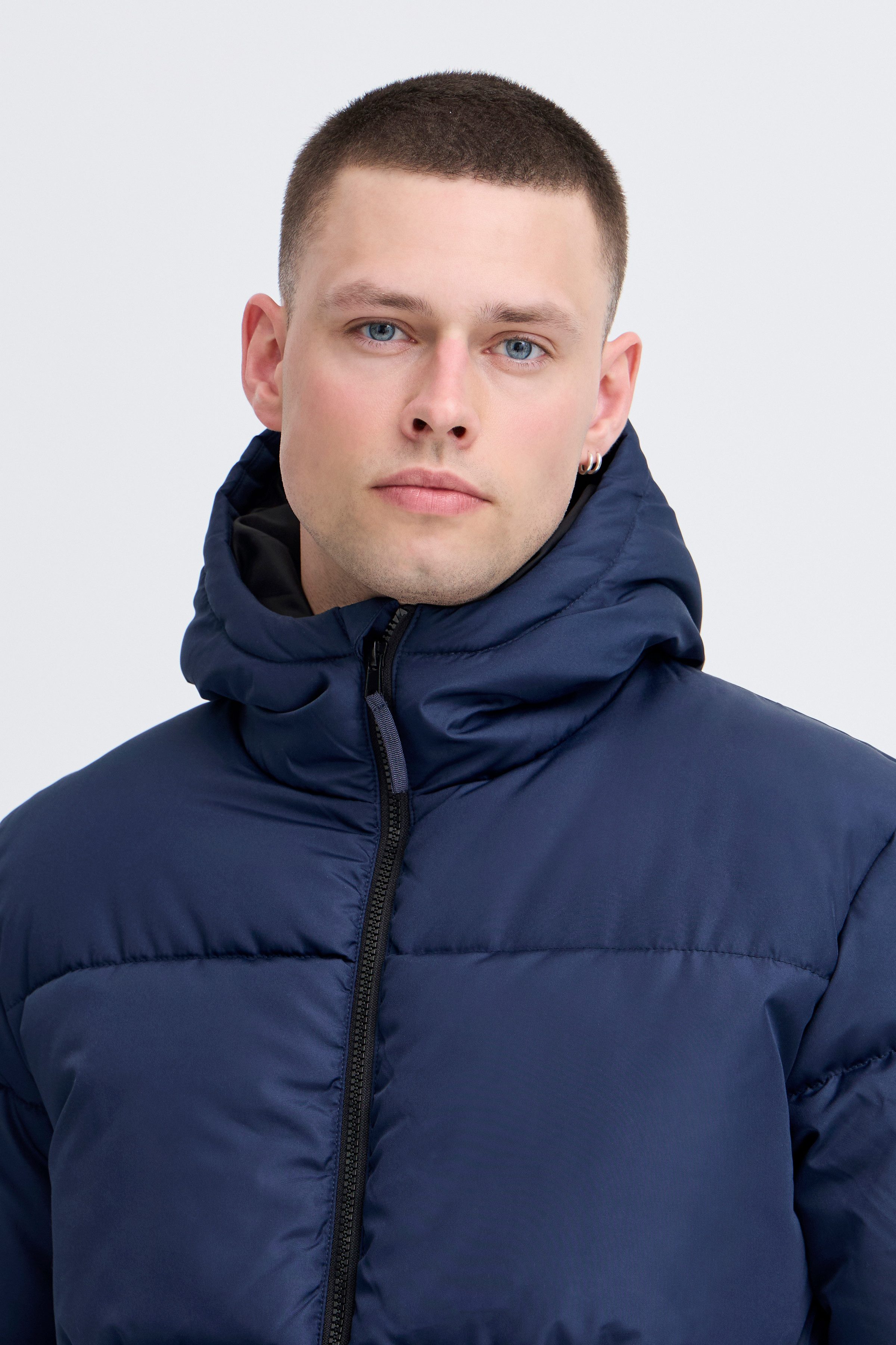 Blend Outdoorjacke BHELWIN hood jacket Regular Fit, aus Polyester und Kunstfaser, mit Reißverschluss