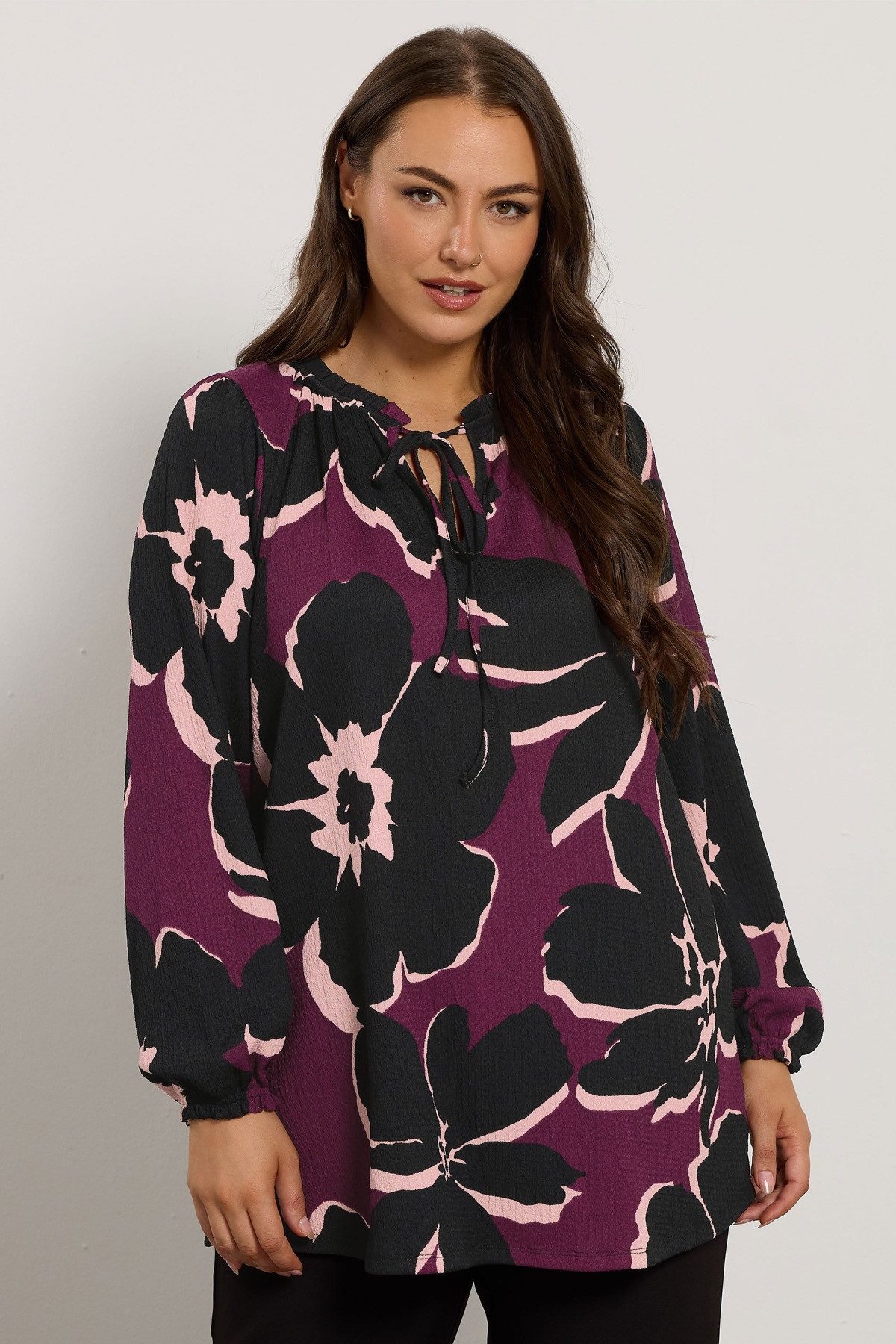 Stil Diva Blusentop Lange Bluse mit Blumenmuster in großen Größen und Binde günstig online kaufen
