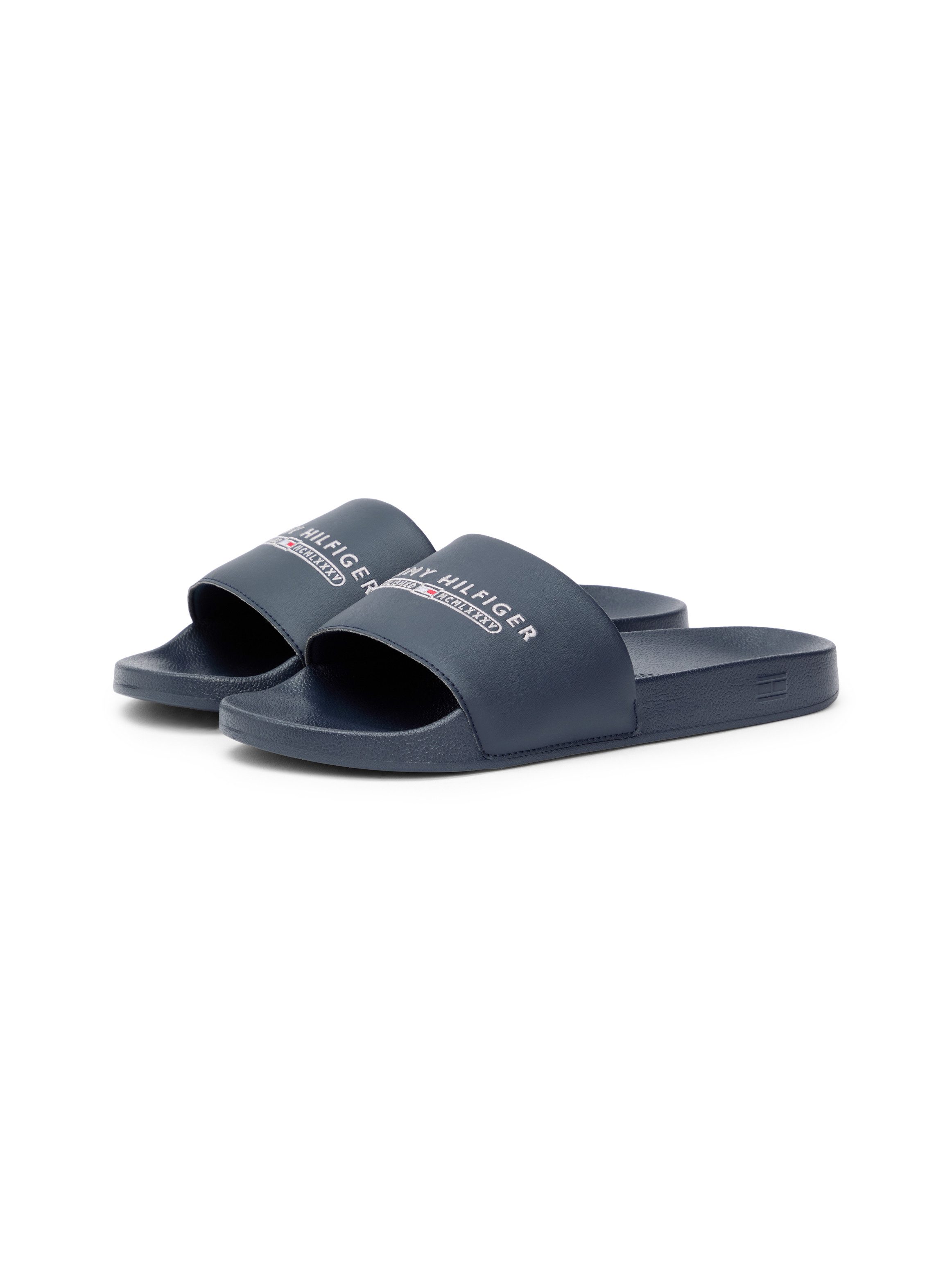 Tommy Hilfiger TOMMY HILFIGER RAISED POOL SLIDE Pantolette, Sommerschuh, Badeschuh, Haussschuh mit Logoschriftzug