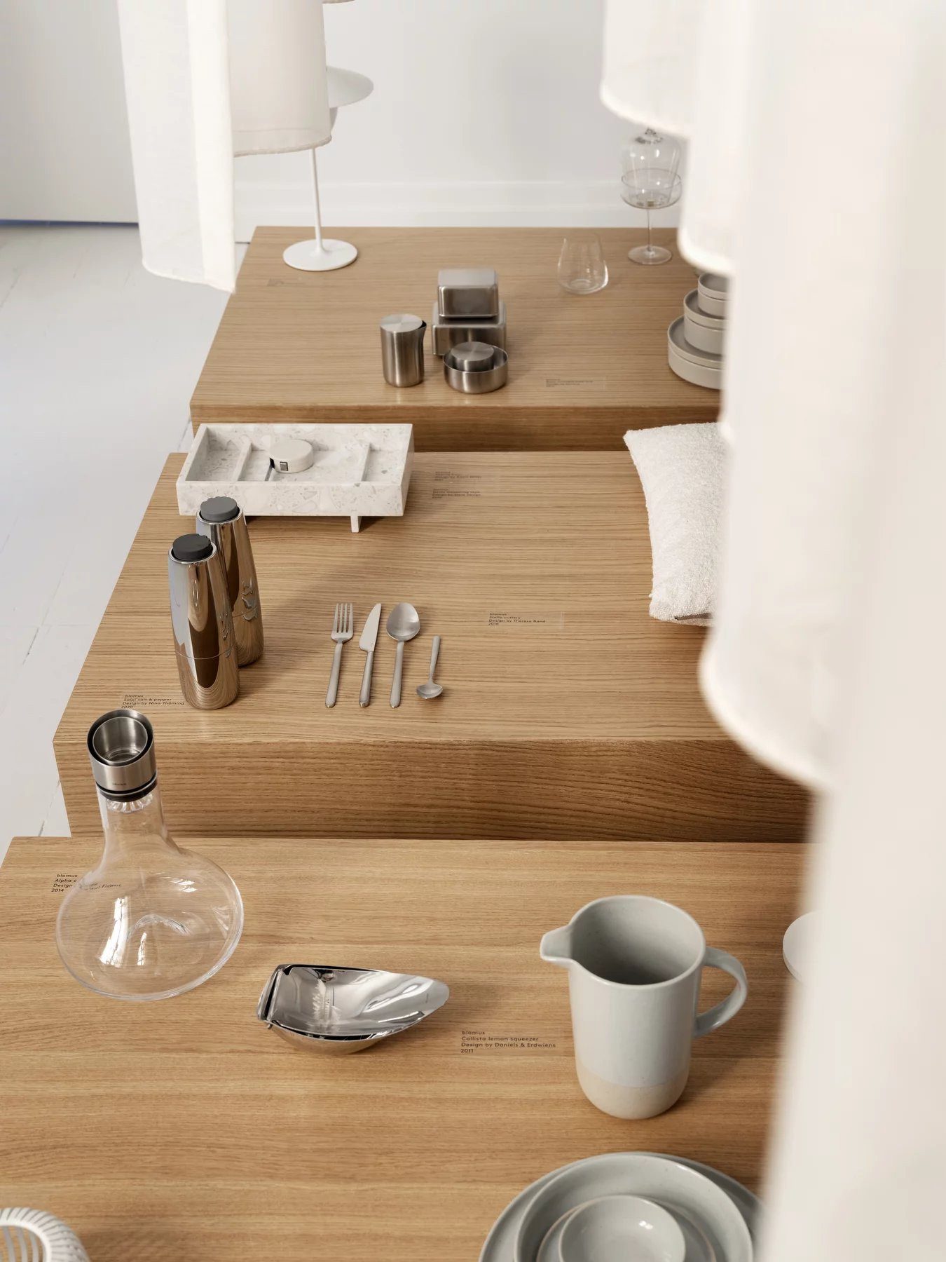 blomus Servierplatte -SABLO- Servierteller: Servieren mit Charme, Steingut, Hochwertig, Robust, Elegant, Spülmaschinengeeignet, Mikrowellengeeignet
