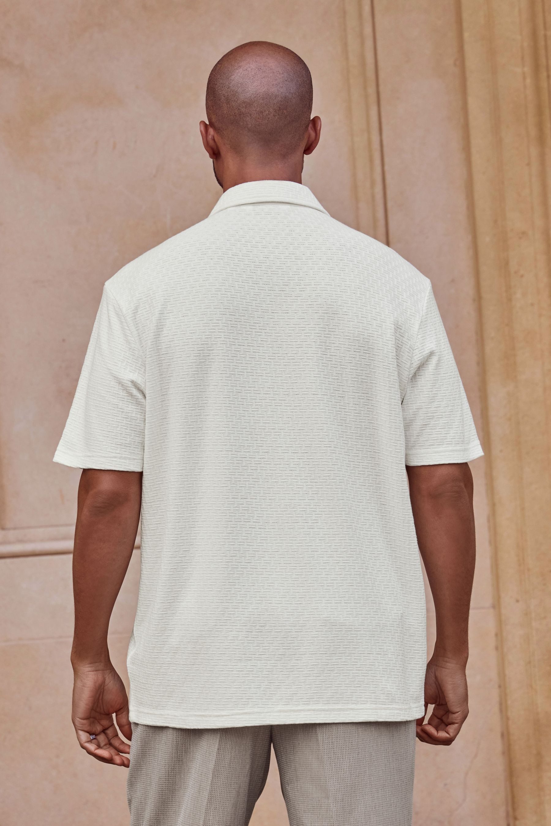Next Kurzarmhemd Hemd aus strukturiertem Jersey günstig online kaufen