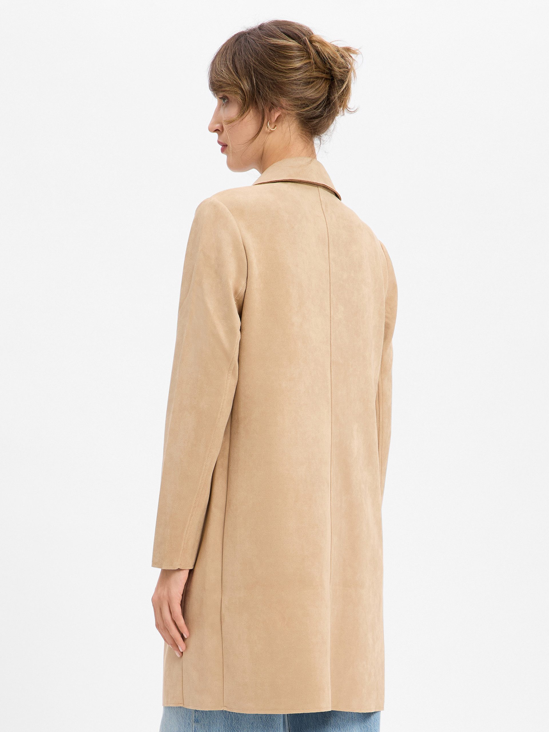 Betty Barclay Longblazer