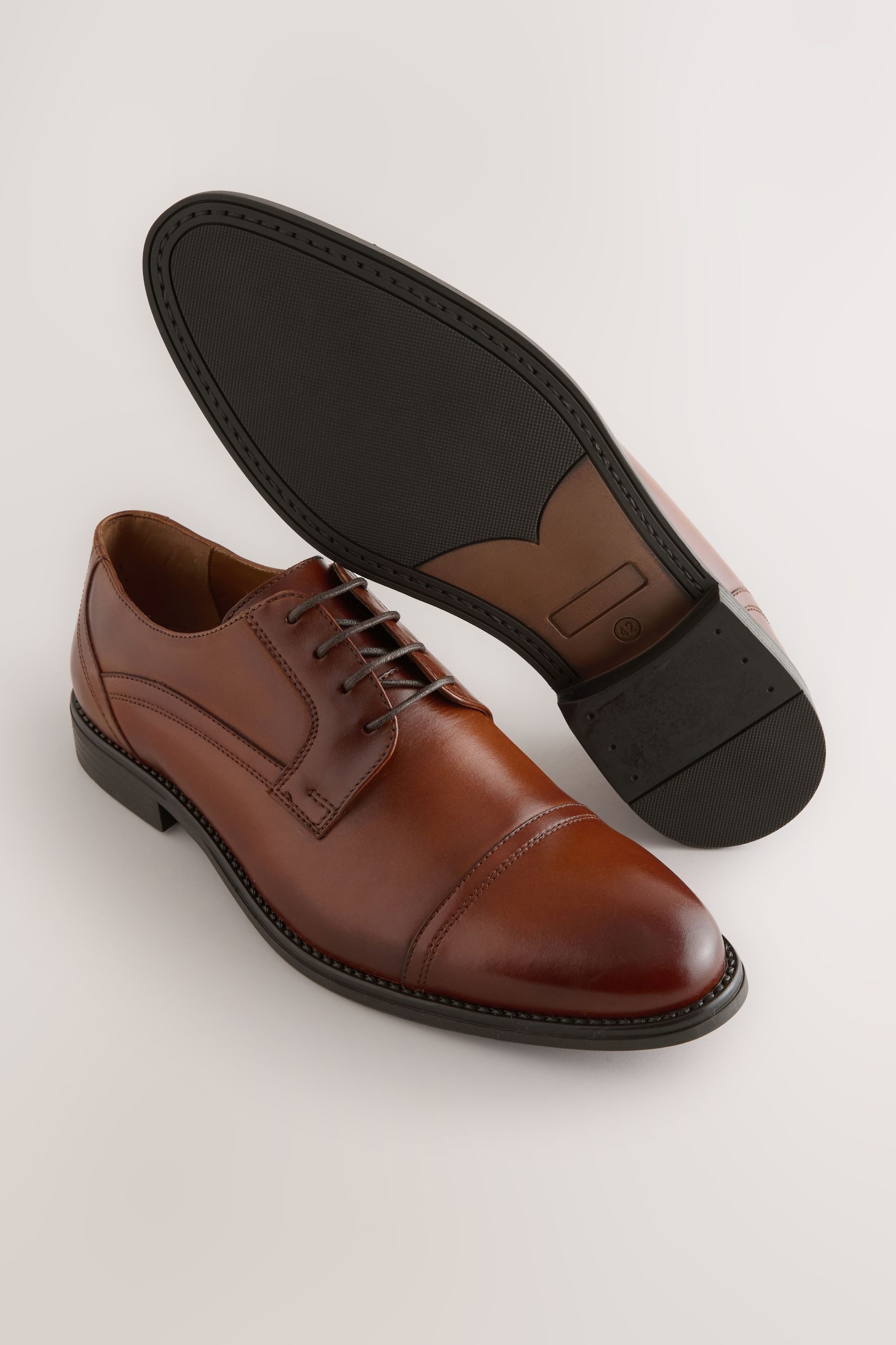 Next Derbyschuhe mit Zehenkappe Schnürschuh (1-tlg)