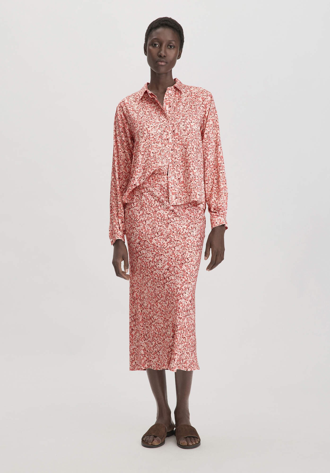 Hessnatur Midirock aus reiner LENZING™ ECOVERO™ Viskose (1-tlg) günstig online kaufen