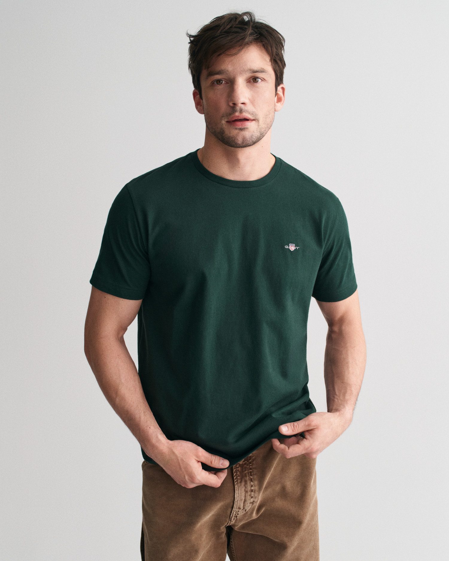 Gant T-Shirt REG SHIELD SS T-SHIRT mit Logostickerei auf der Brust günstig online kaufen