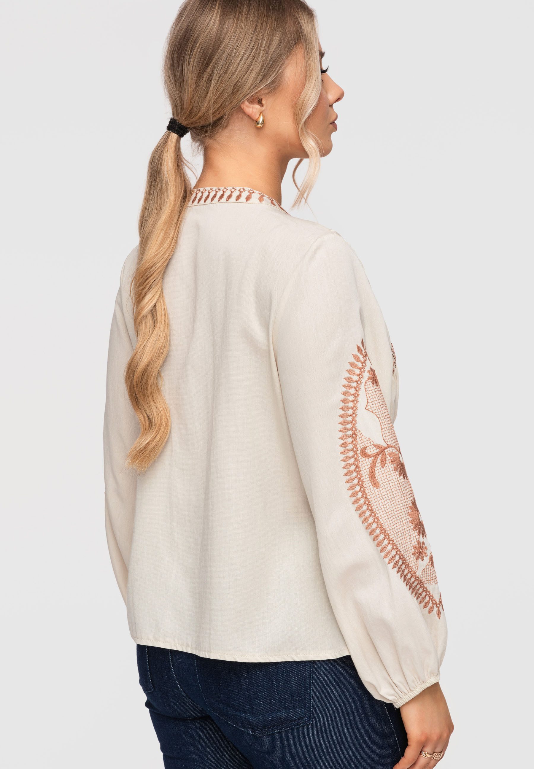 OMBRE Hemdbluse Damen Bluse mit Stickerei im Boho-Stil Beige L (kein Set, 1-tlg) Gehäkelte Details, Smock-Details