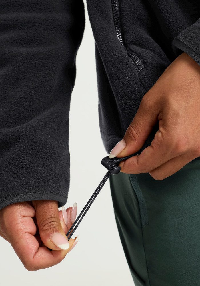 Jack Wolfskin Fleecejacke TAUNUS 200 FZ W als sportlicher Midlayer, für Wandern und Freizeit