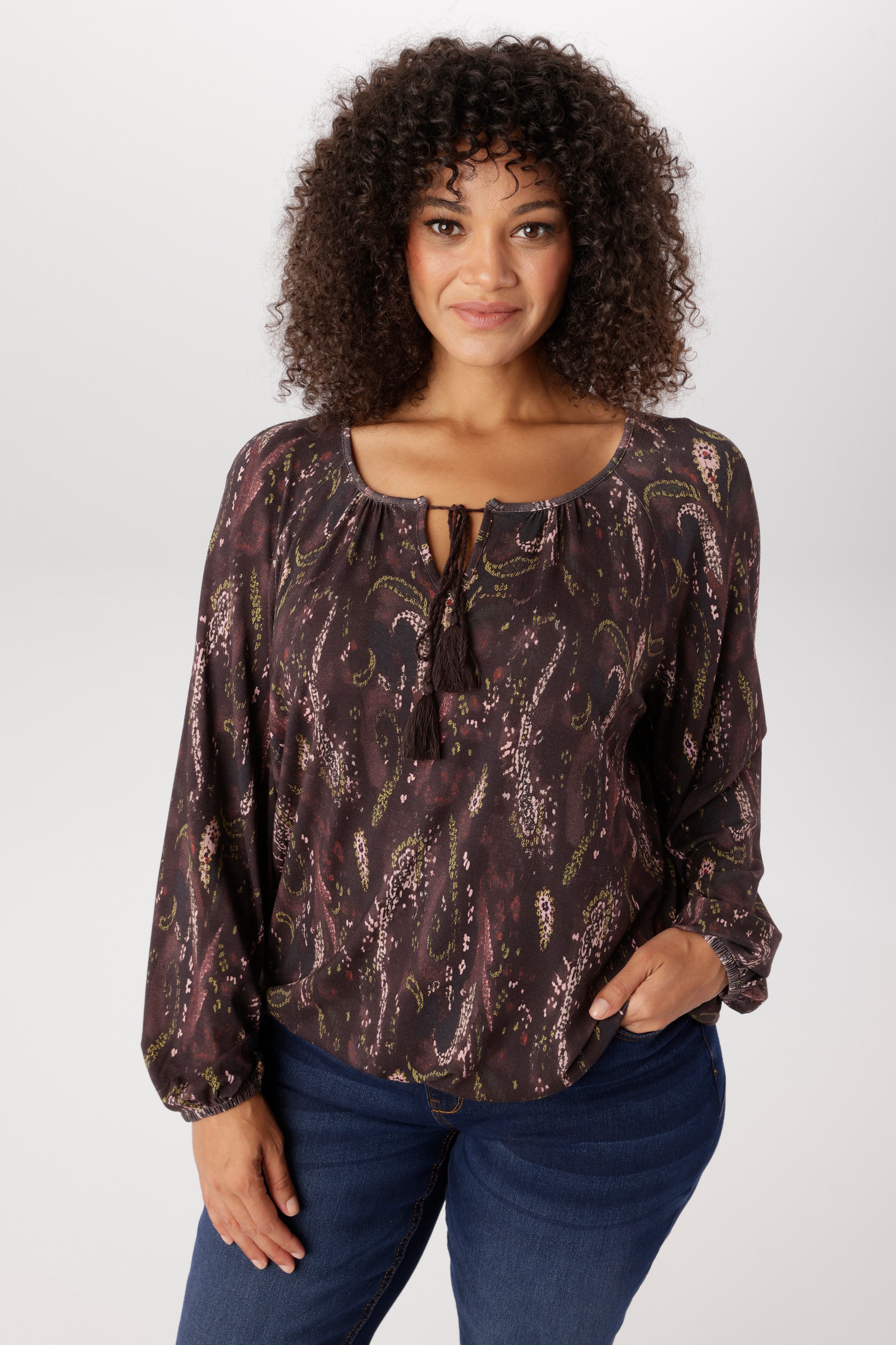 Aniston PLUS Langarmshirt in modischem Paisleydruck - NEUE KOLLEKTION. € 39,99, (€ 39,99 pro 1 Stk).