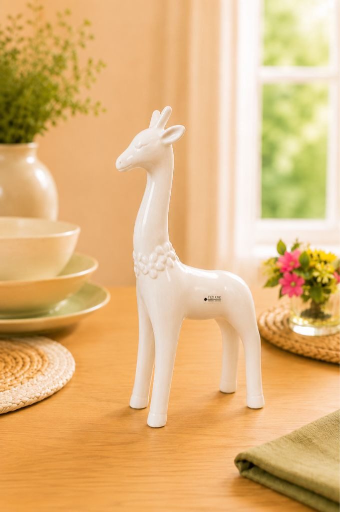 TIZIANO - DESIGN & EMOTIONS Dekofigur Deko Giraffe Giulia creme-weiß