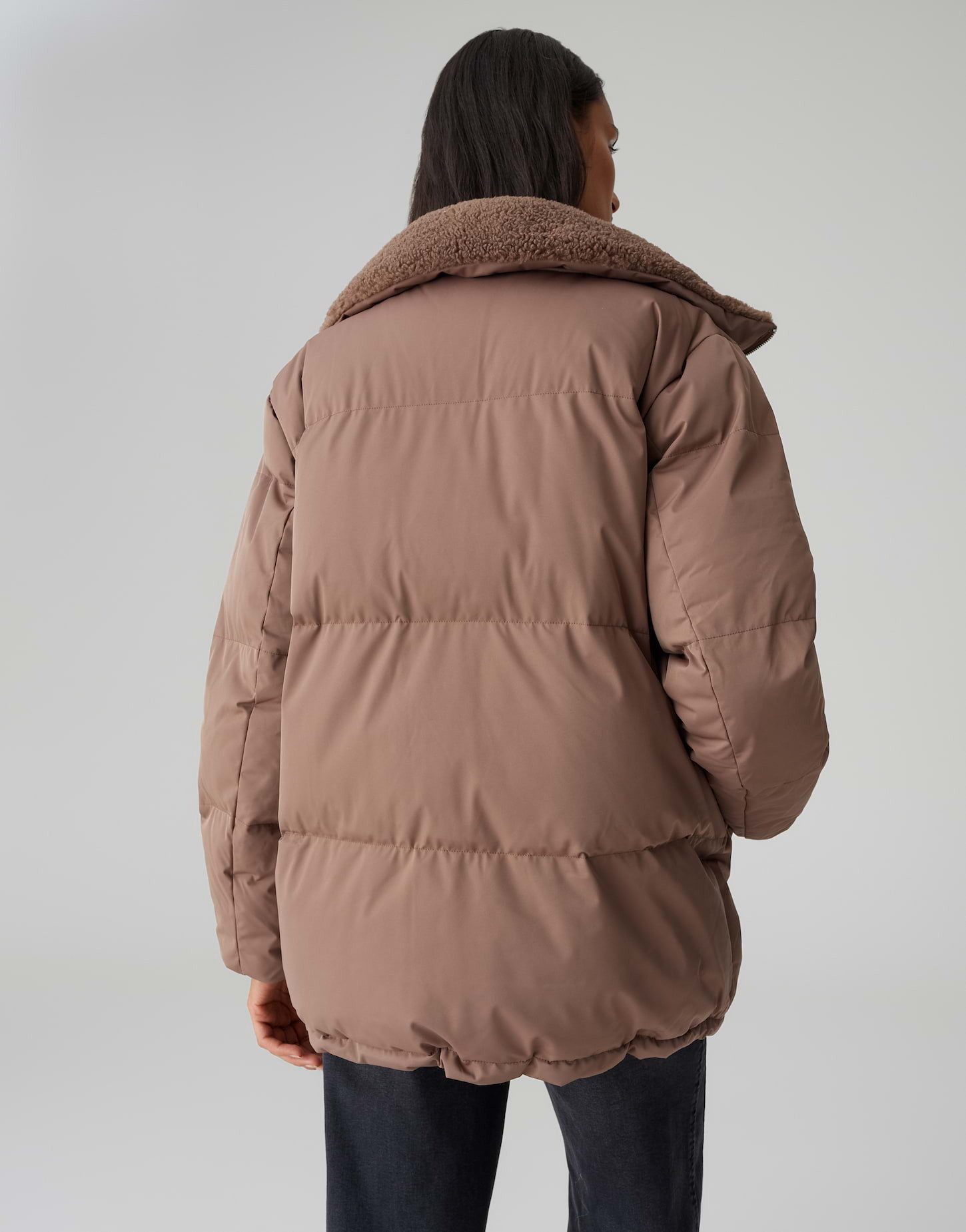 OPUS Steppjacke HILEEN mit Teddyfellkragen ovaler Schnitt, aufgesetzte Taschen vorne, Reißverschluss