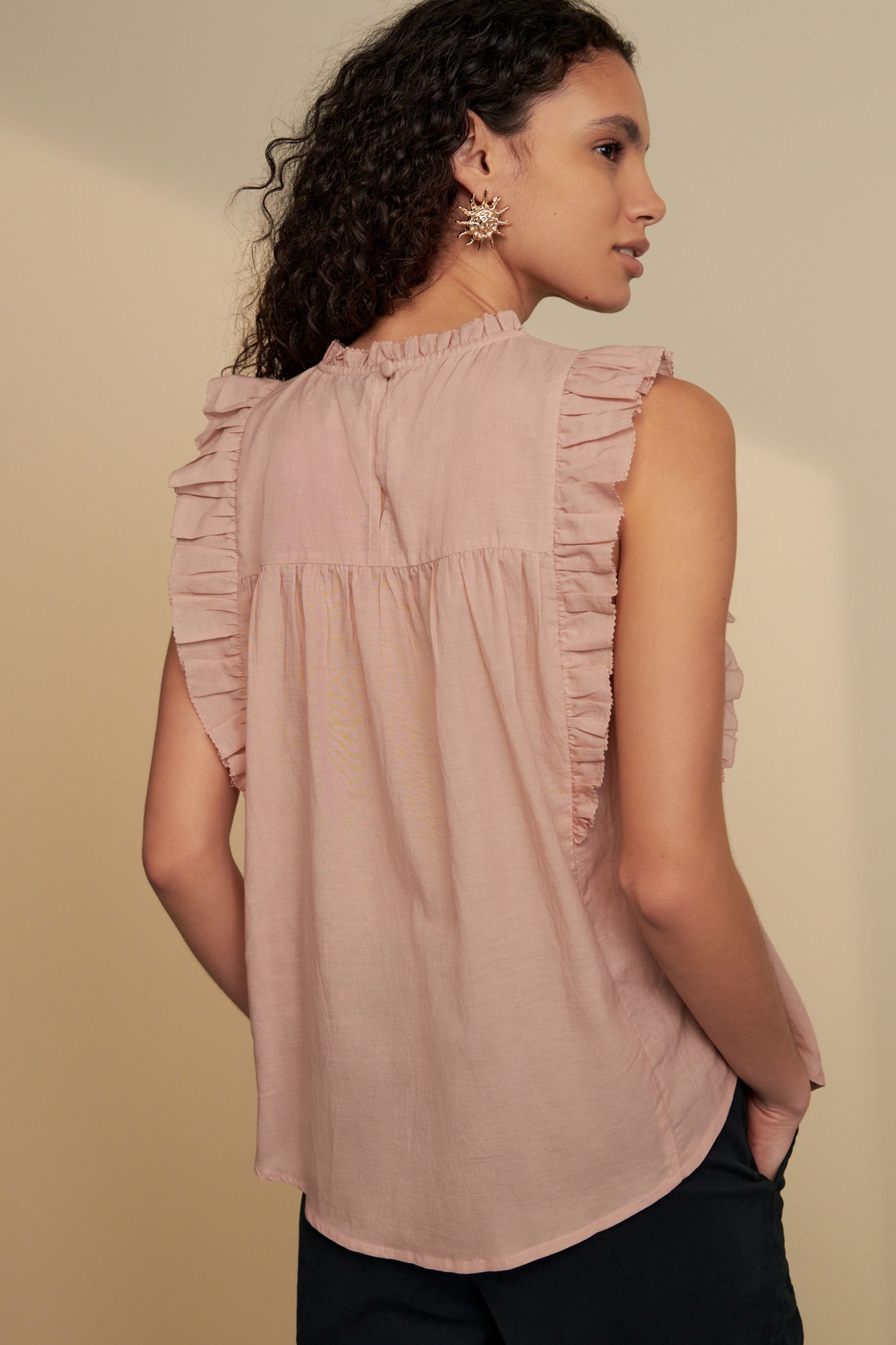 Next Kurzarmbluse Kurzärmelige Bluse mit Rüschen günstig online kaufen
