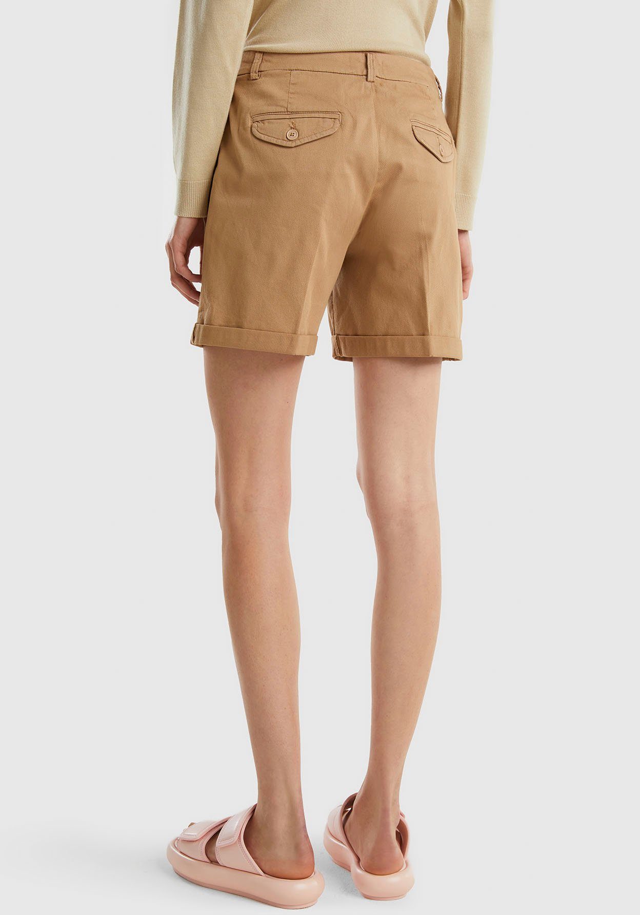 United of Benetton Saum Bermudas mit mittelbraun Colors am Umschlag kleinem