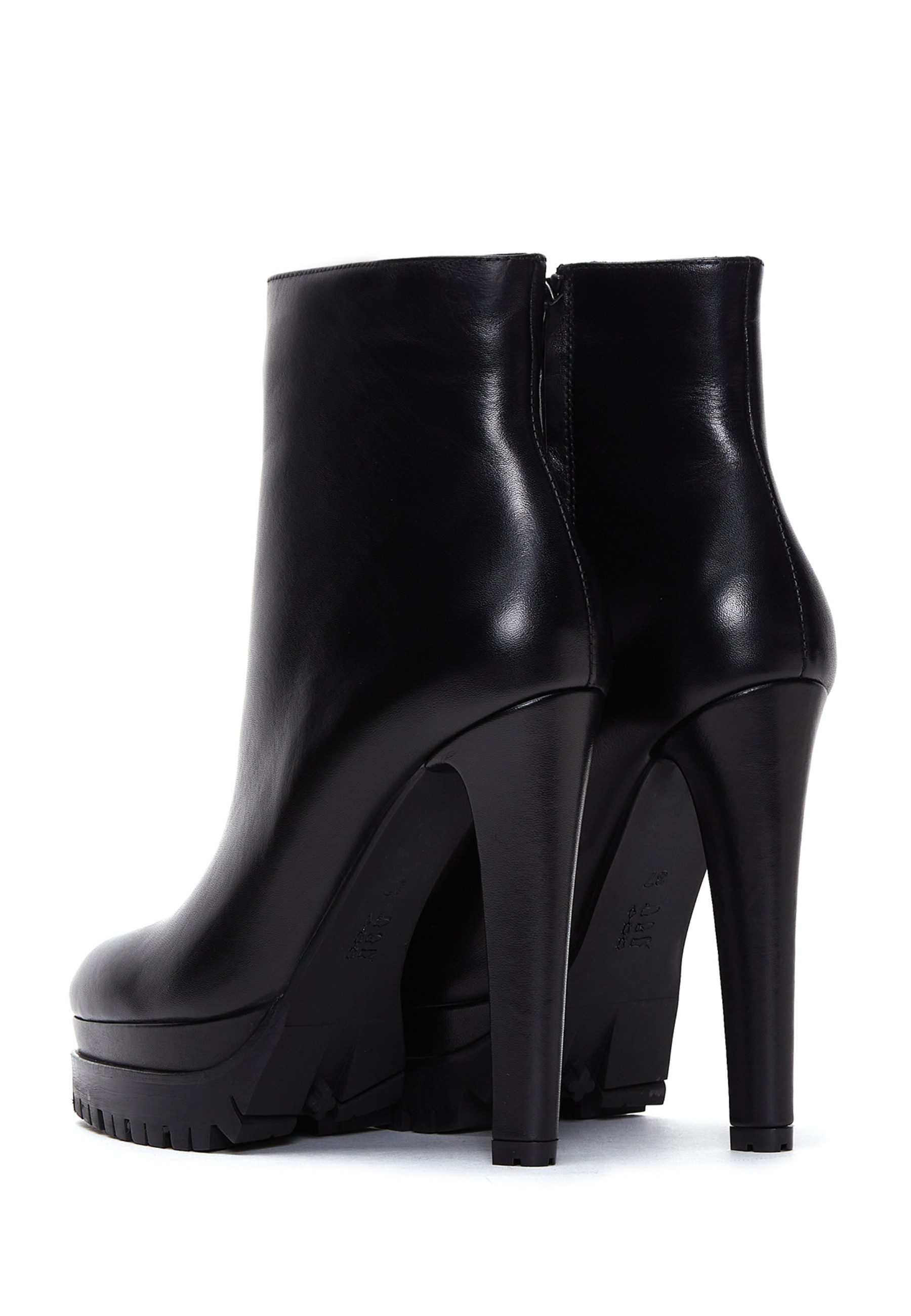 Derimod Absatz-Stiefeletten aus Leder Ankleboots
