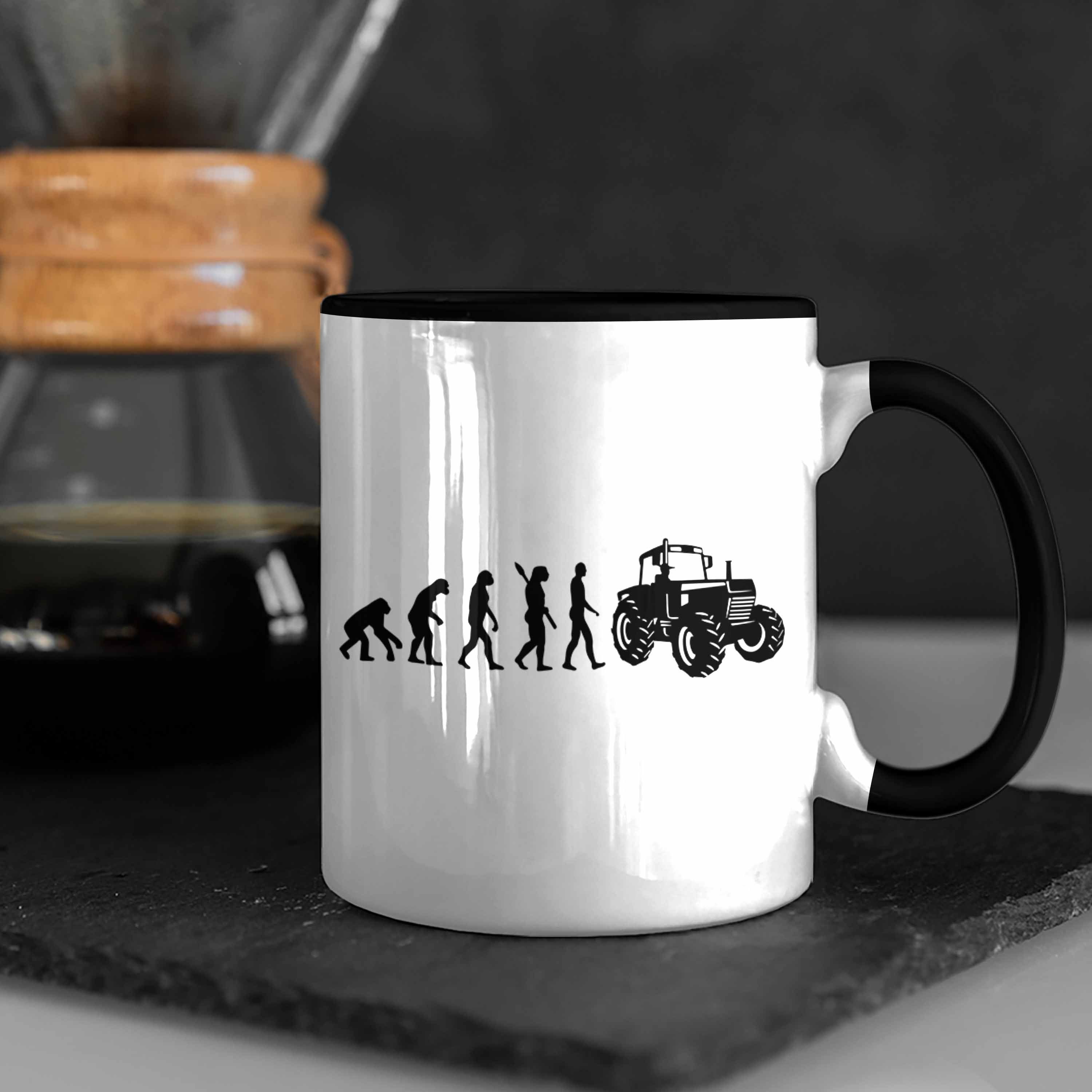 Trendation Tasse Lustige Tasse für Schwarz Evolution Traktor Geschenkidee Landwirte Geschenk